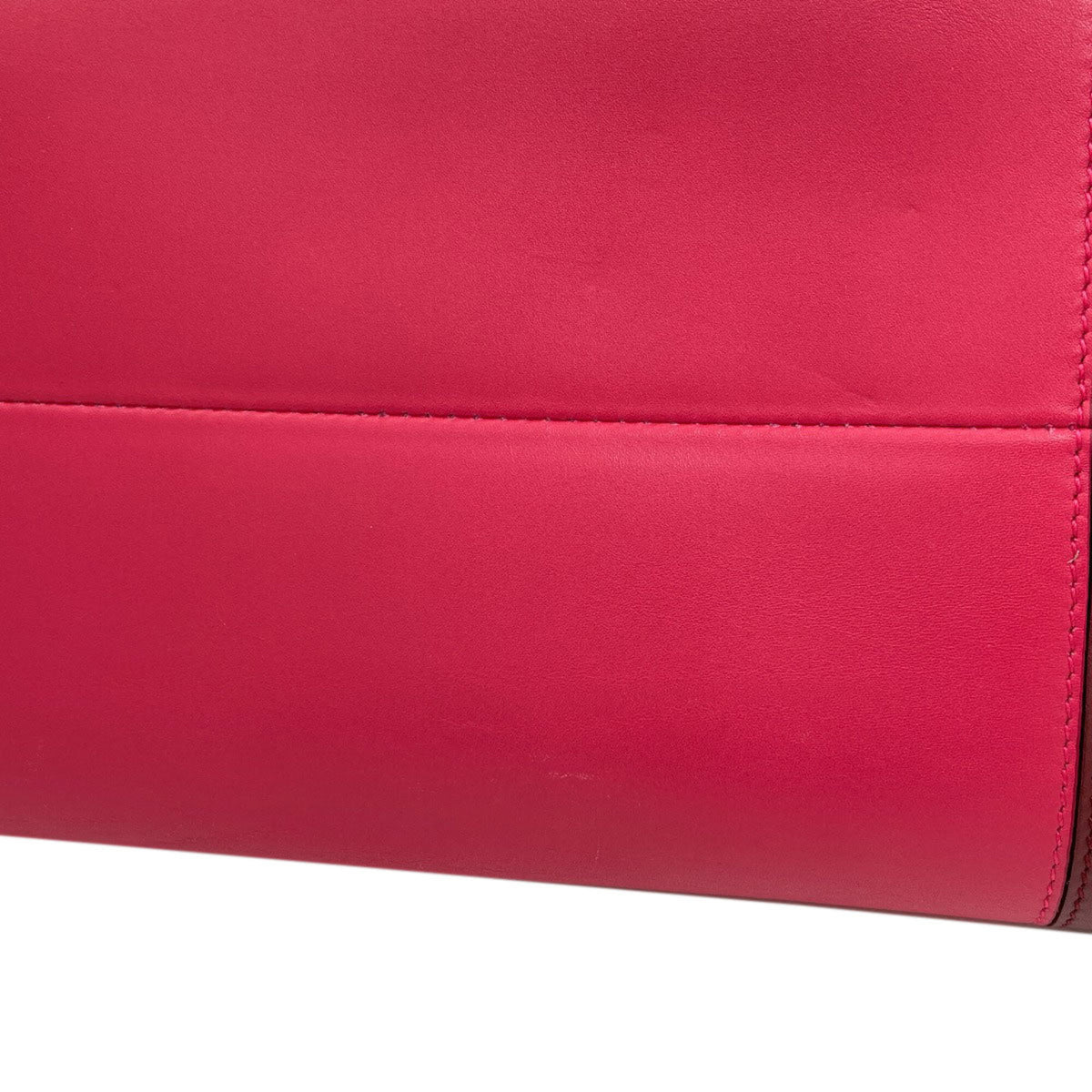 Salvatore Ferragamo Gancini Bordeaux Pink Leather Handbag (Pre-Owned)