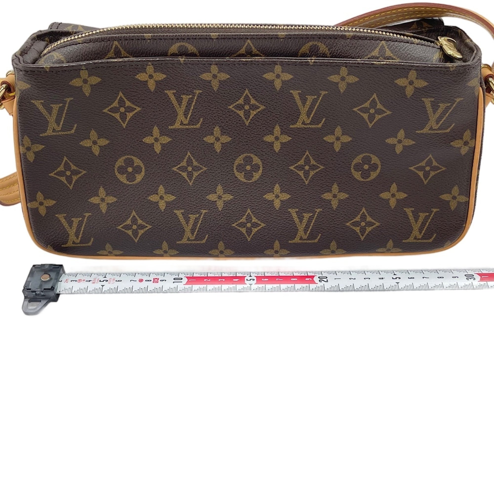 Louis Vuitton Brown Shoulder Bag (Pre-Owned)