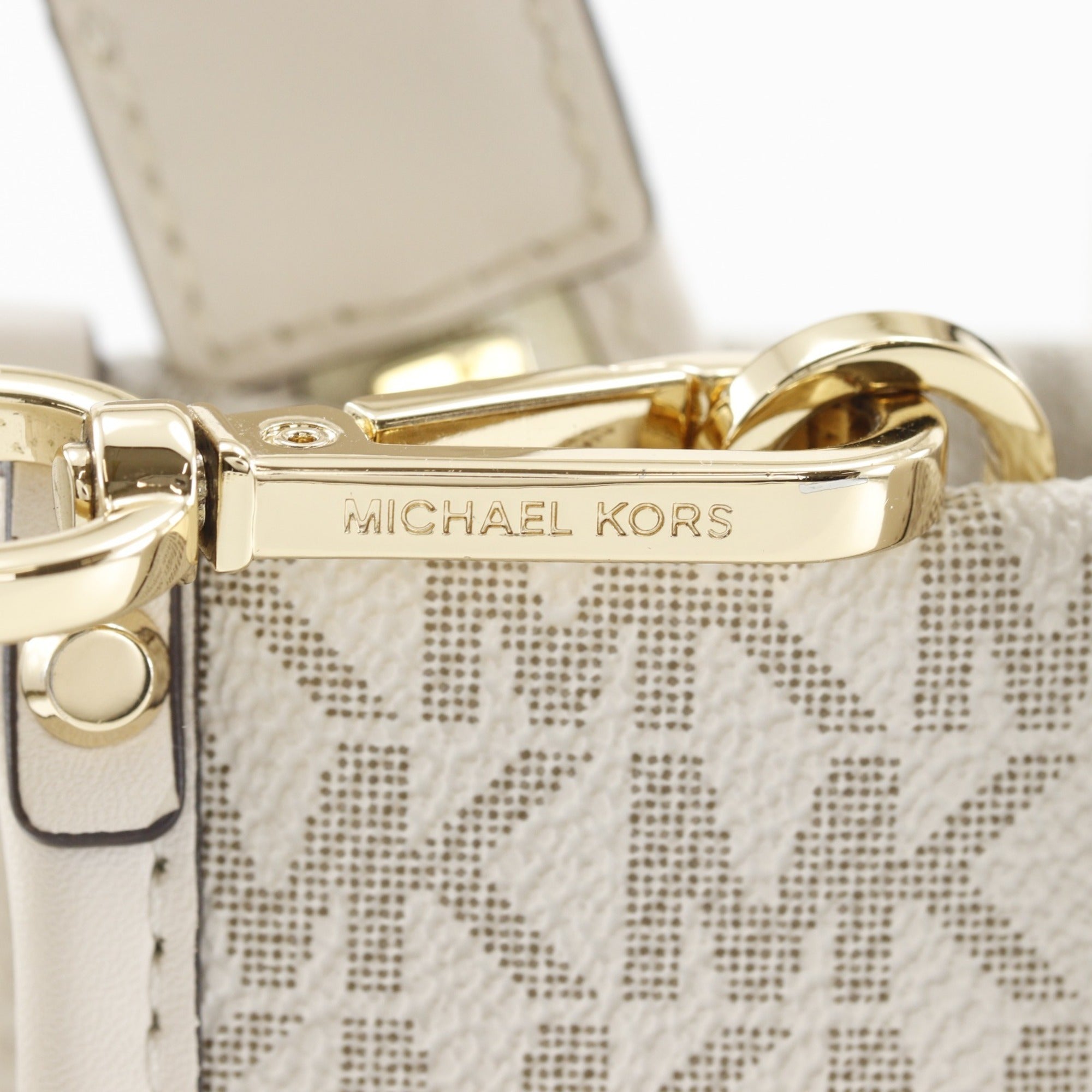 Michael Kors White Pvc Handbag (Pre-Owned)