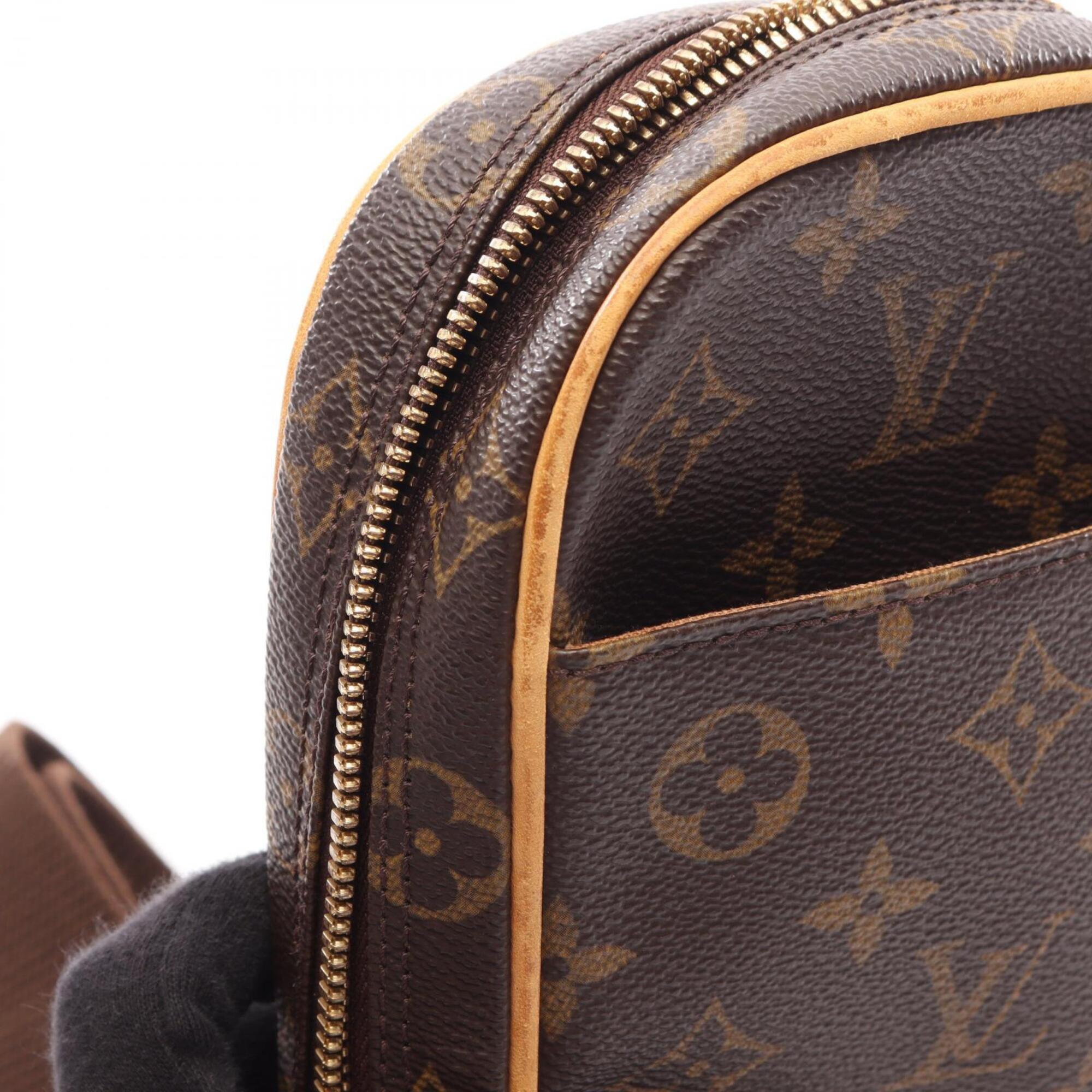 Louis Vuitton Brown Monogram Monogram Fanny Pack Sling Bag (Pre-Owned)