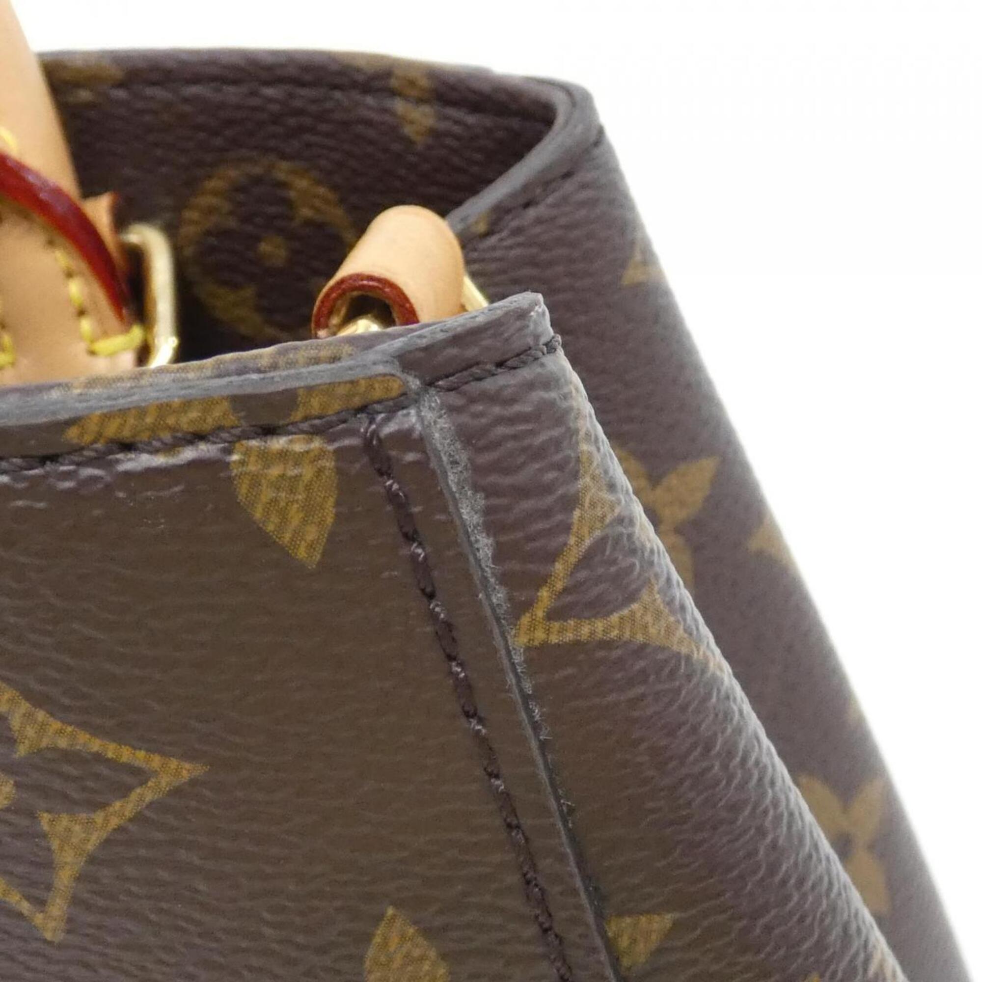 Louis Vuitton Marron Coated Canvas Handbag (Pre-Owned)