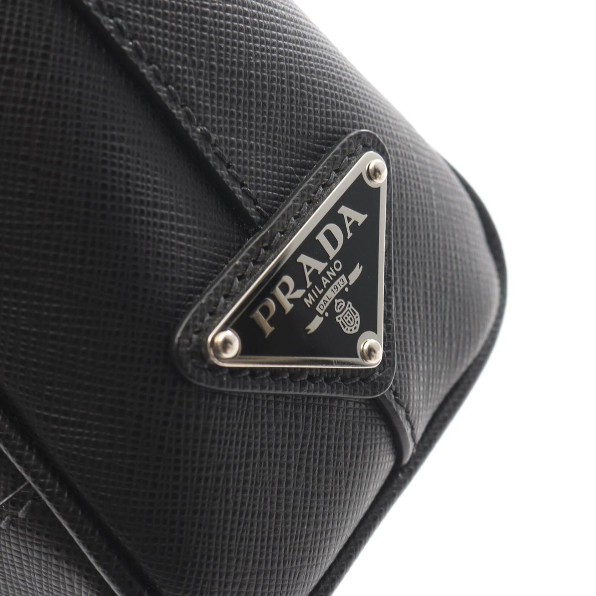 Prada Black Leather Handbag Shoulder Bag Weekend Bag (Pre-Owned)