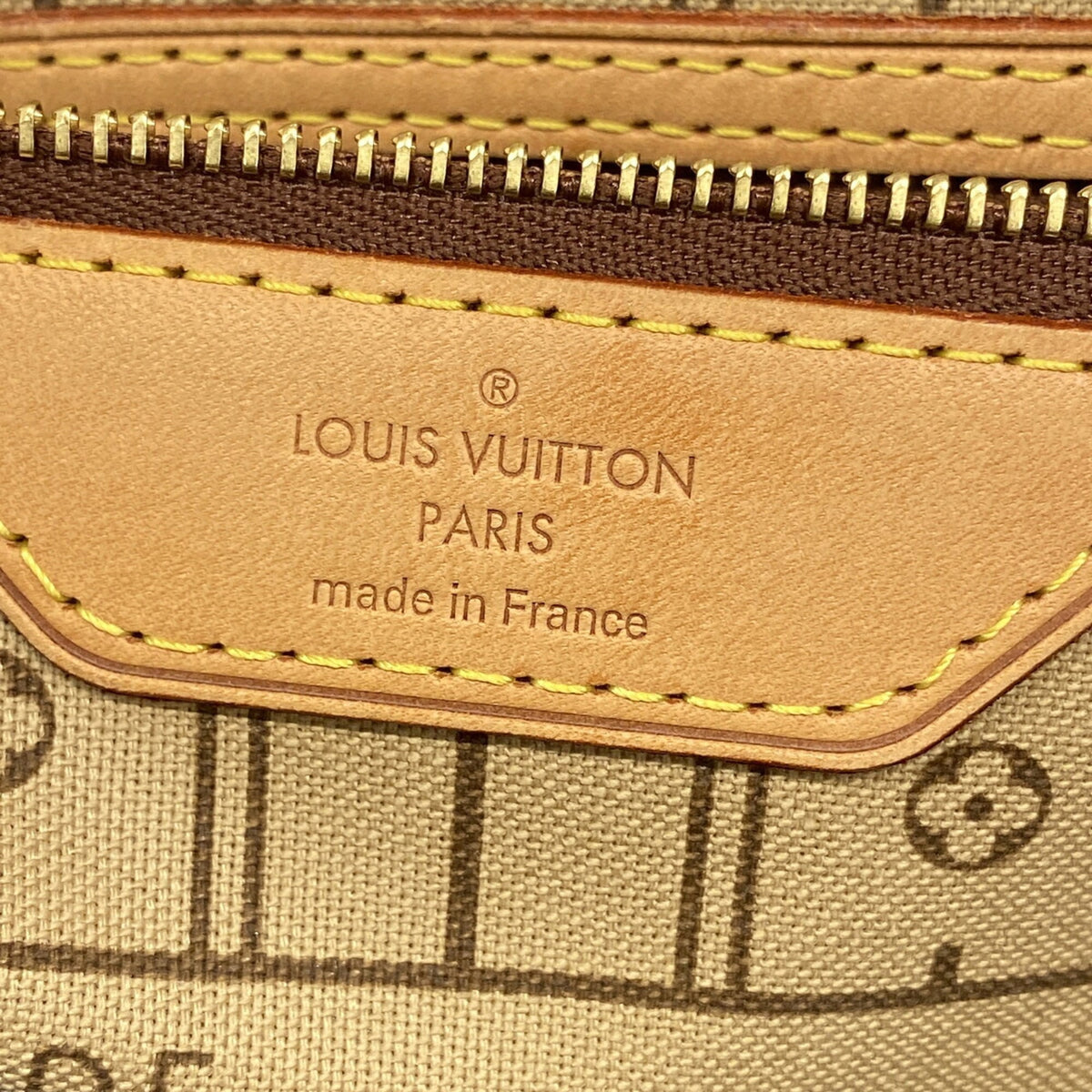 Louis Vuitton Brown Tote Bag (Pre-Owned)