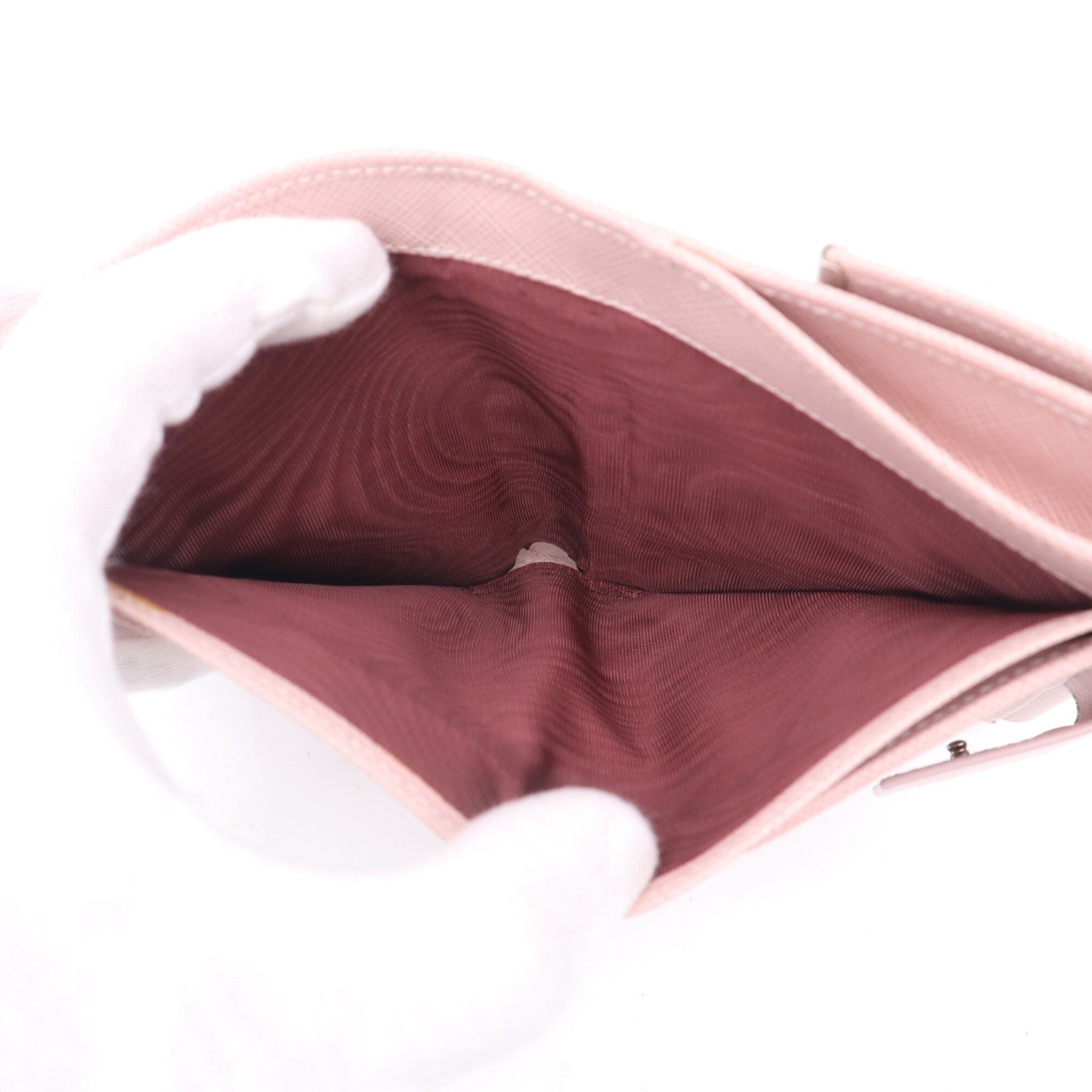 Salvatore Ferragamo Gancini Pink Leather Wallet (Bi-Fold) (Pre-Owned)