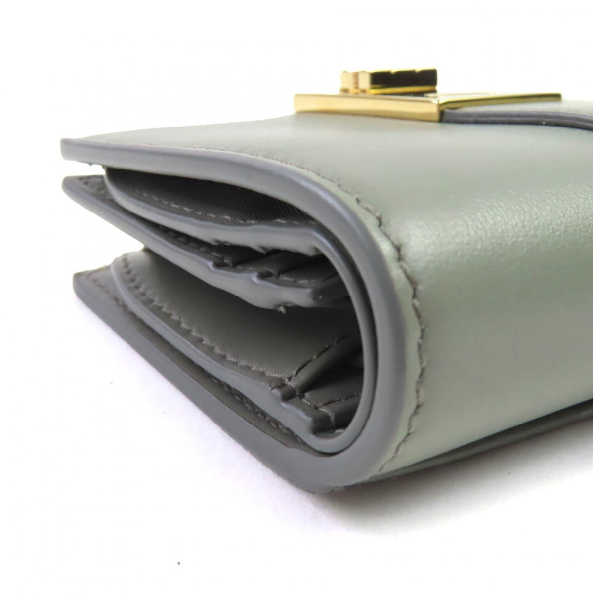 Salvatore Ferragamo Gancini Leather Wallet (Bi-Fold) (Pre-Owned)