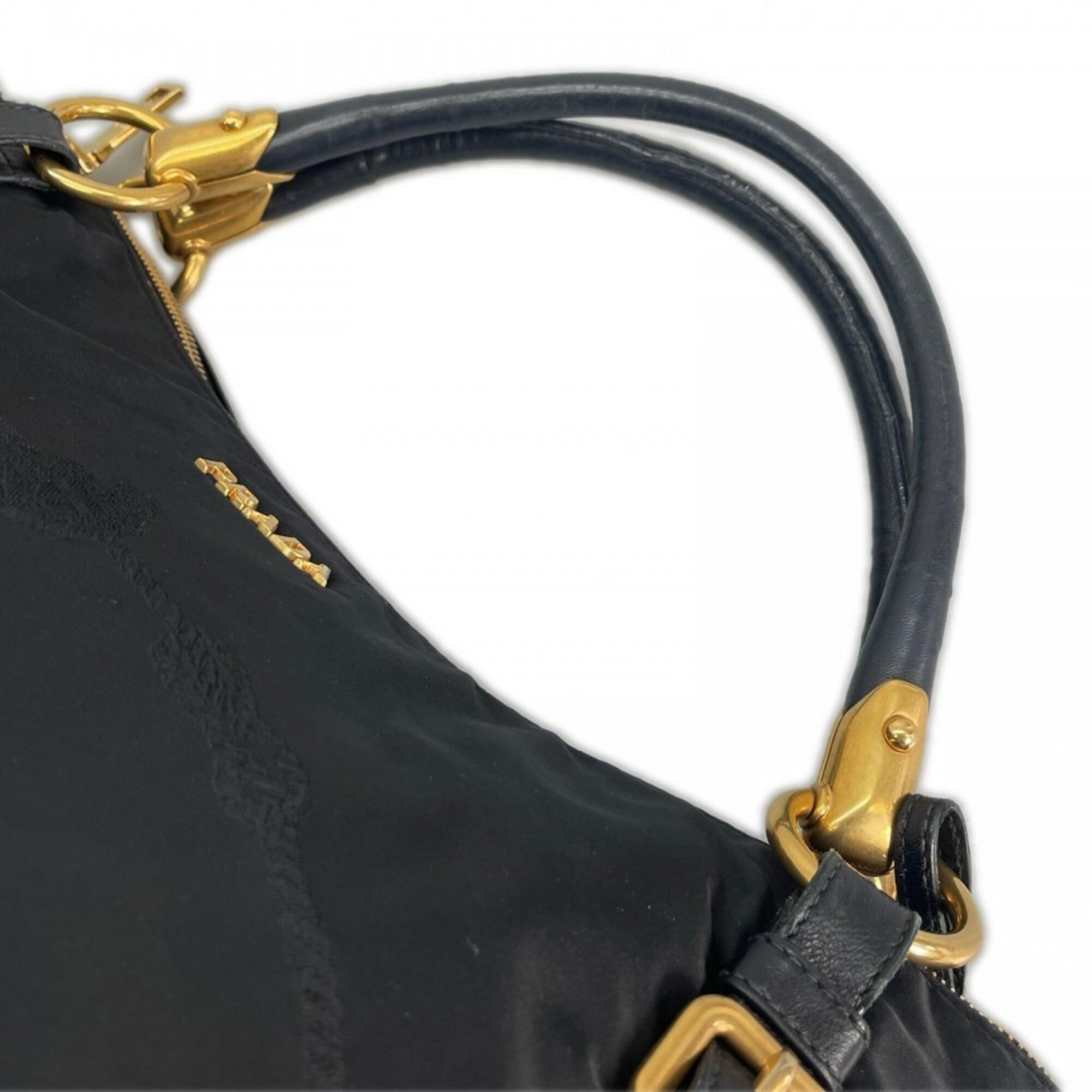 Prada Black Nylon Handbag (Pre-Owned)