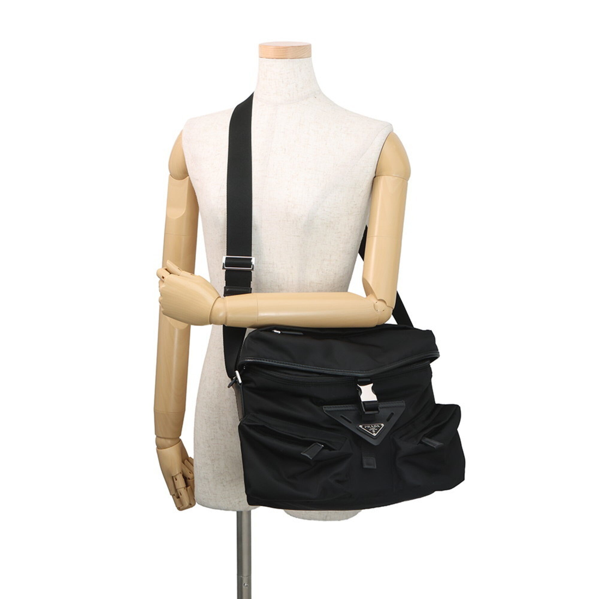 Prada Black Nylon Handbag Shoulder Bag (Pre-Owned)
