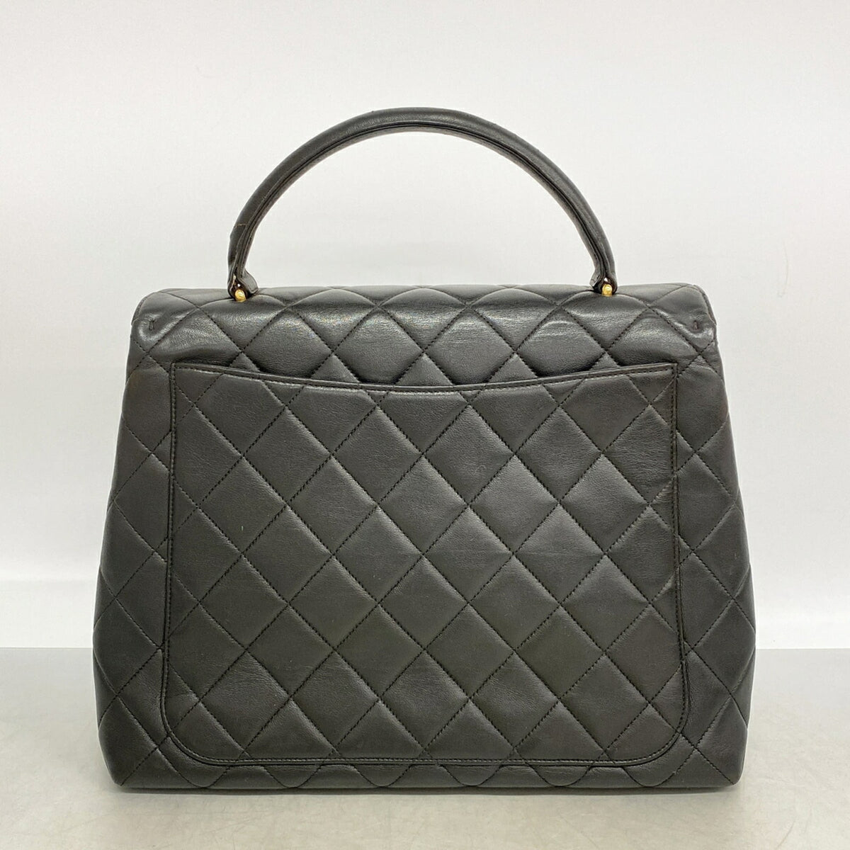 Chanel Black Leather Handbag (Pre-Owned)