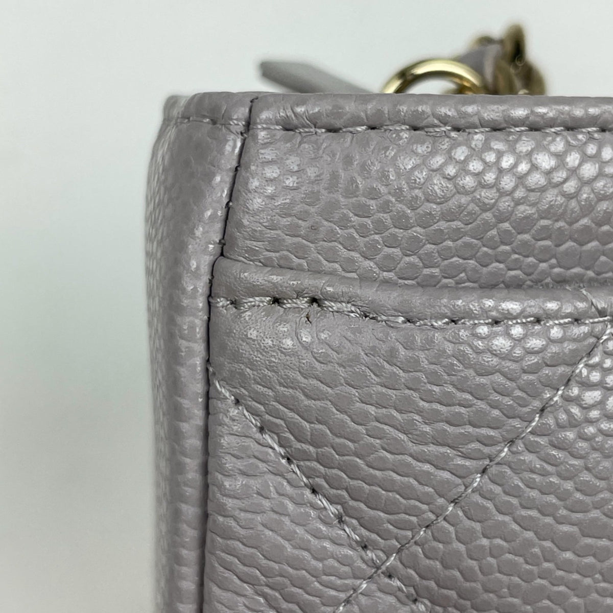 Chanel Matelasse Gray Grained Calfskin Shoulder Bag (Pre-Owned)