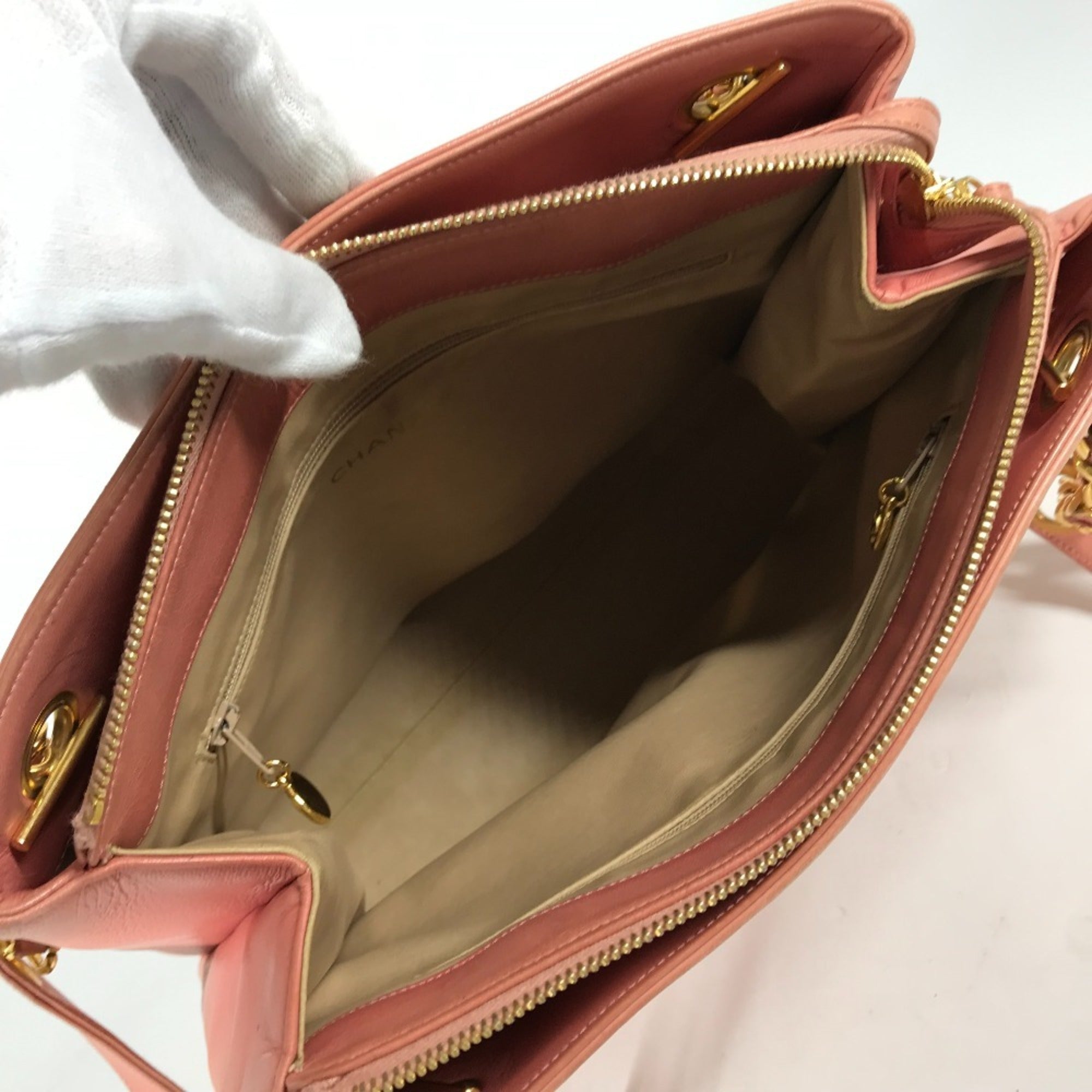 Chanel Pink Leather Shoulder Bag Tote Bag (Pre-Owned)
