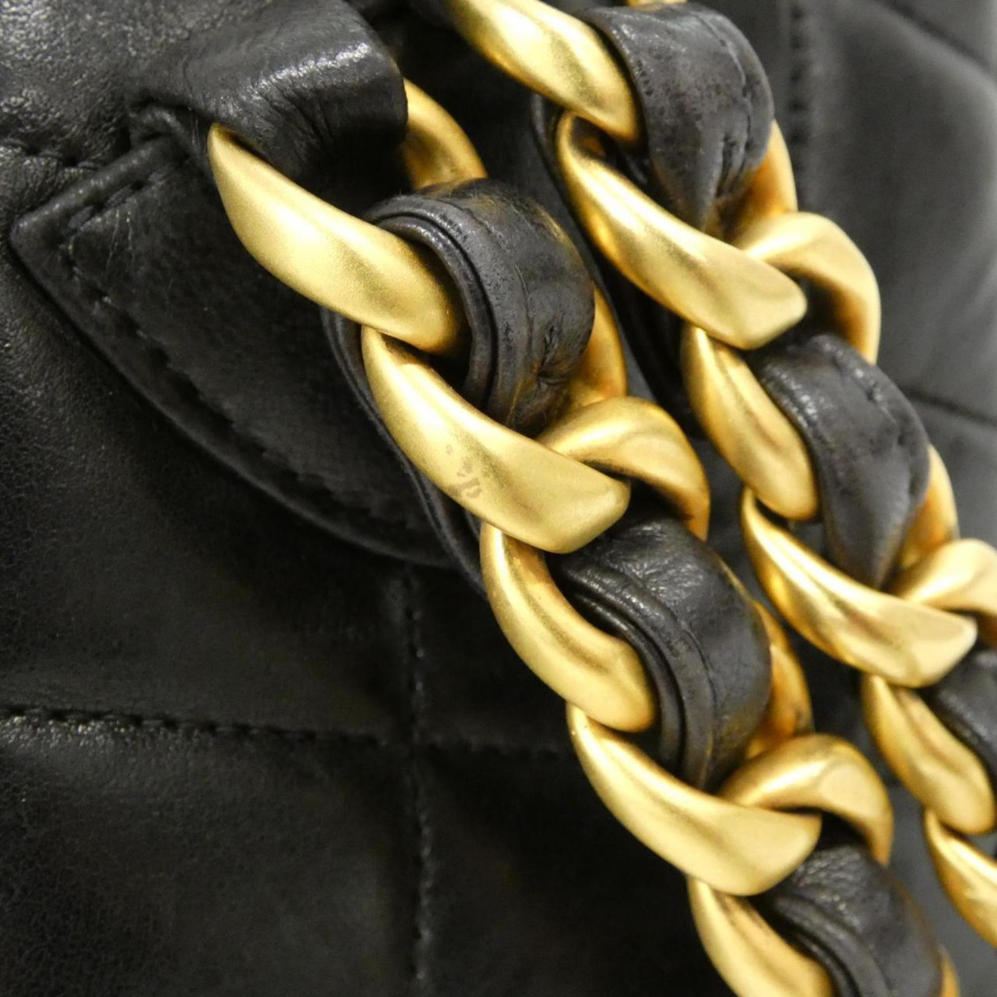 Chanel Black Leather Backpack (Pre-Owned)