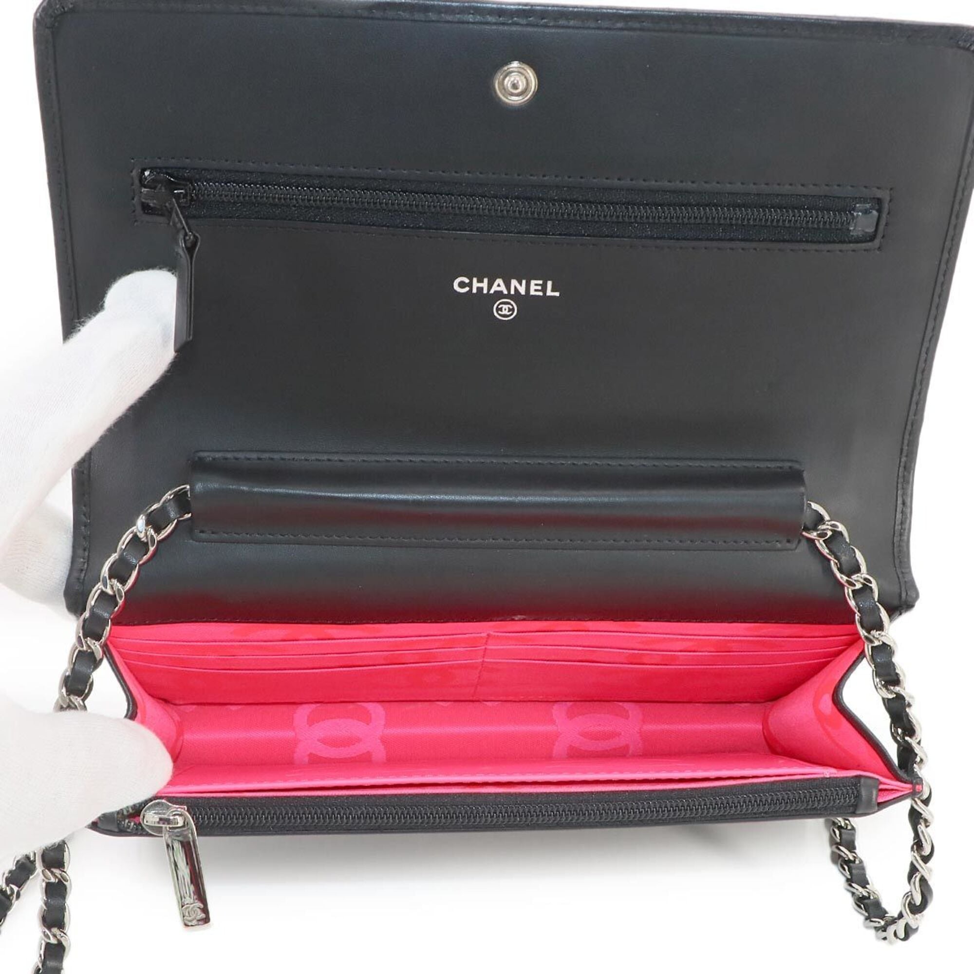Chanel Black Cambon Ligne Chain/Shoulder Wallet (Pre-Owned)