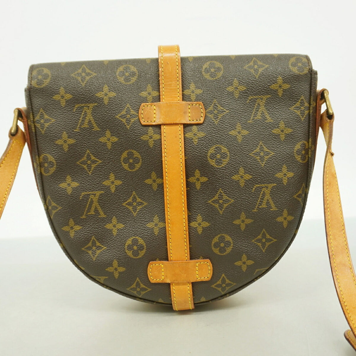 Louis Vuitton Brown Shoulder Bag (Pre-Owned)