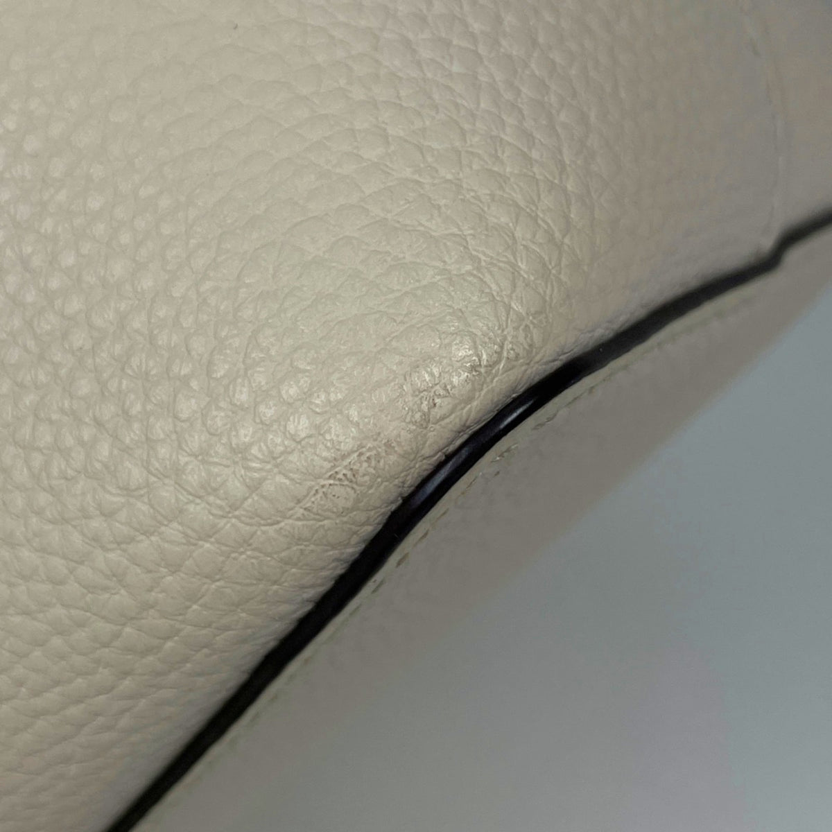 Coach White Leather Handbag (Pre-Owned)