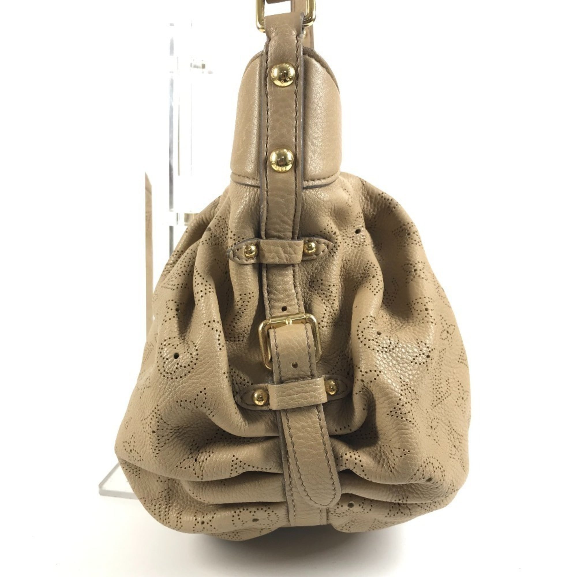Louis Vuitton Beige Monogram Mahina Leather Leather Shoulder Bag (Pre-Owned)