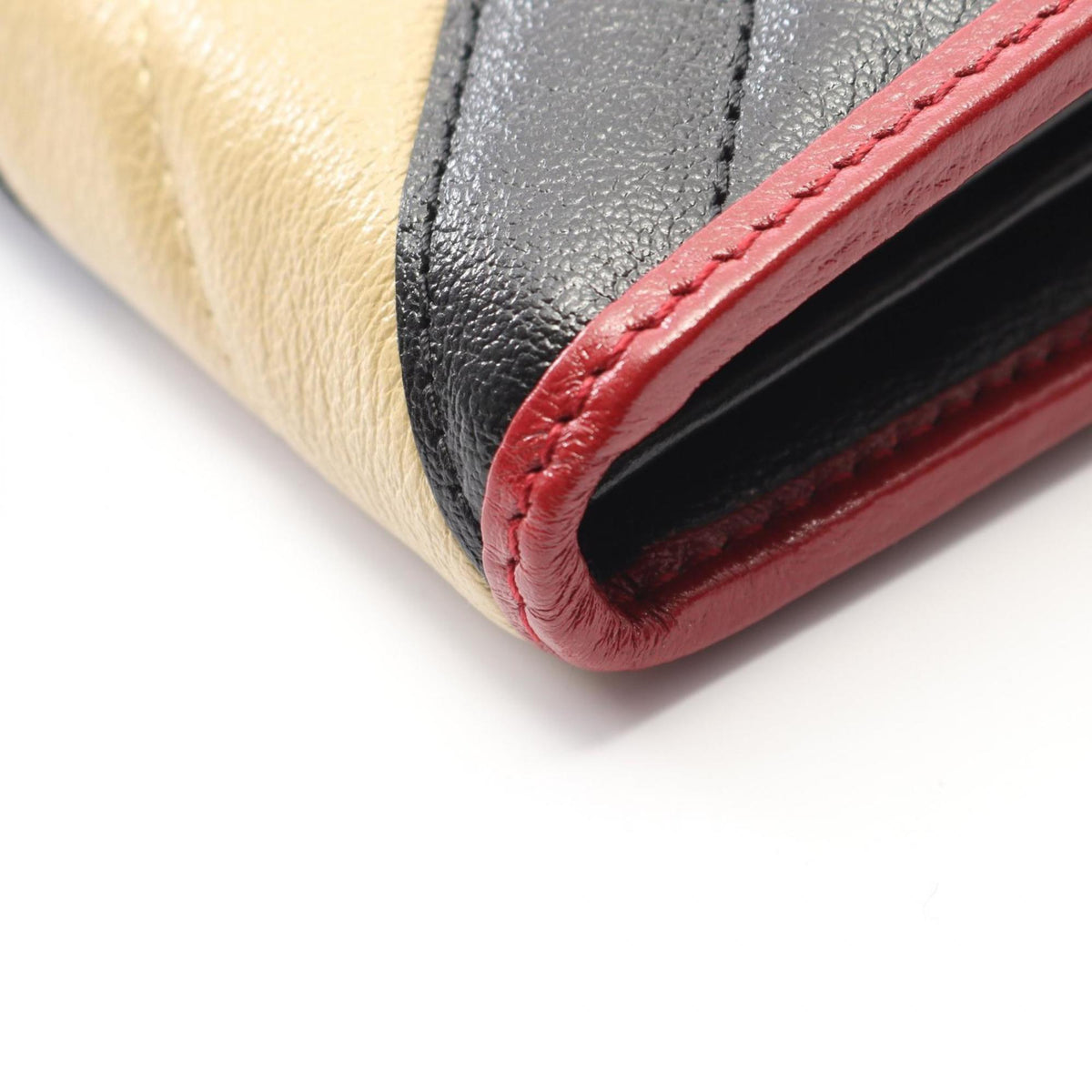 Gucci Beige Black Red Color Leather Long Wallet (Bi-Fold) (Pre-Owned)
