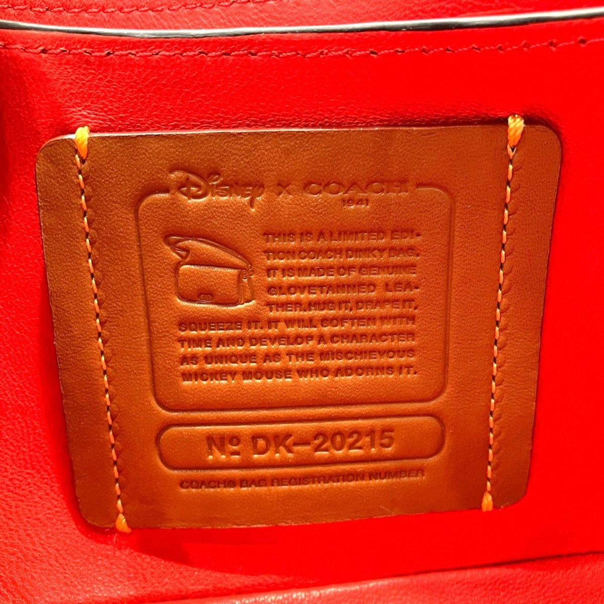 Coach Black Leather Shoulder Bag (Pre-Owned)