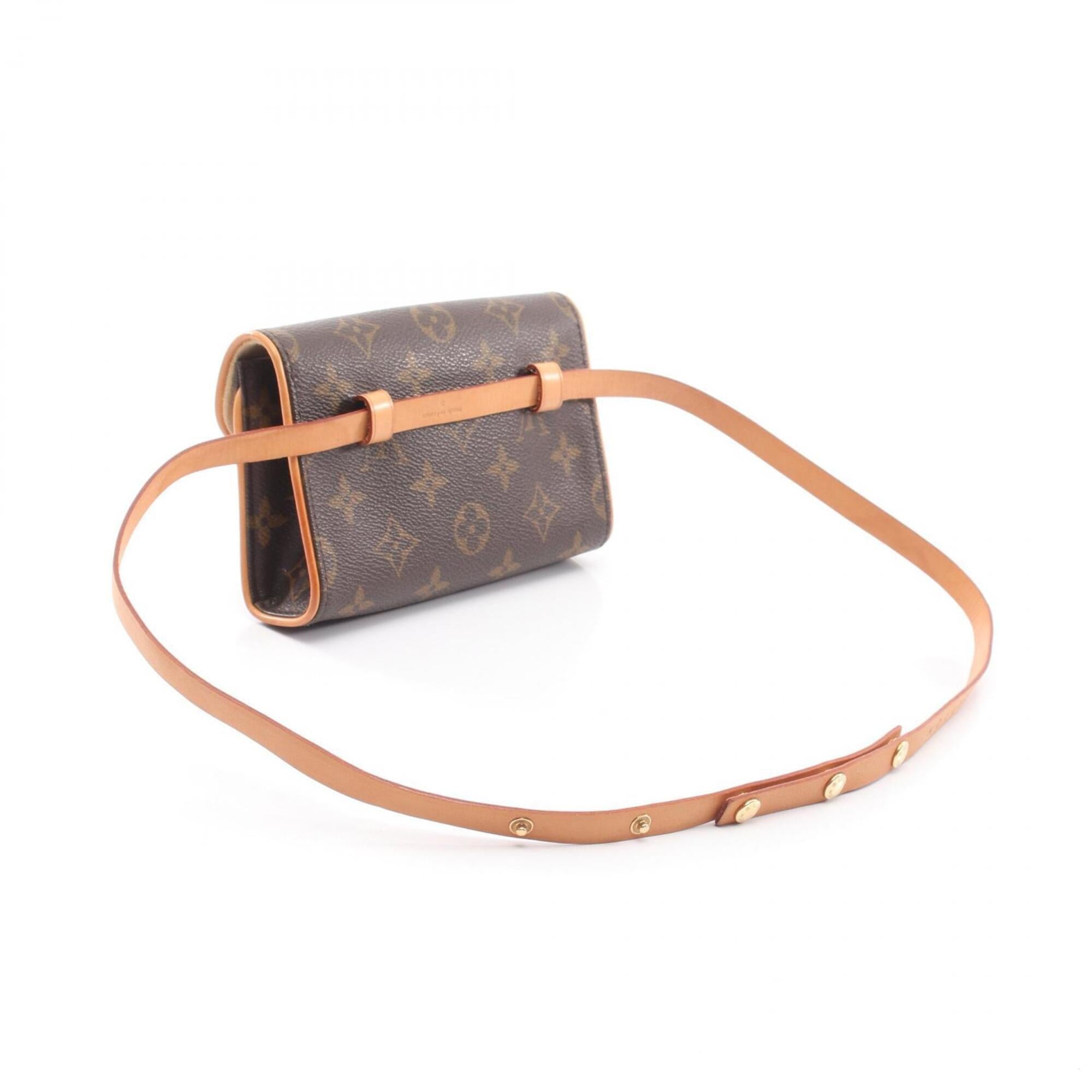 Louis Vuitton Brown Coated Canvas Leather Fanny Pack Handbag (Pre-Owned)