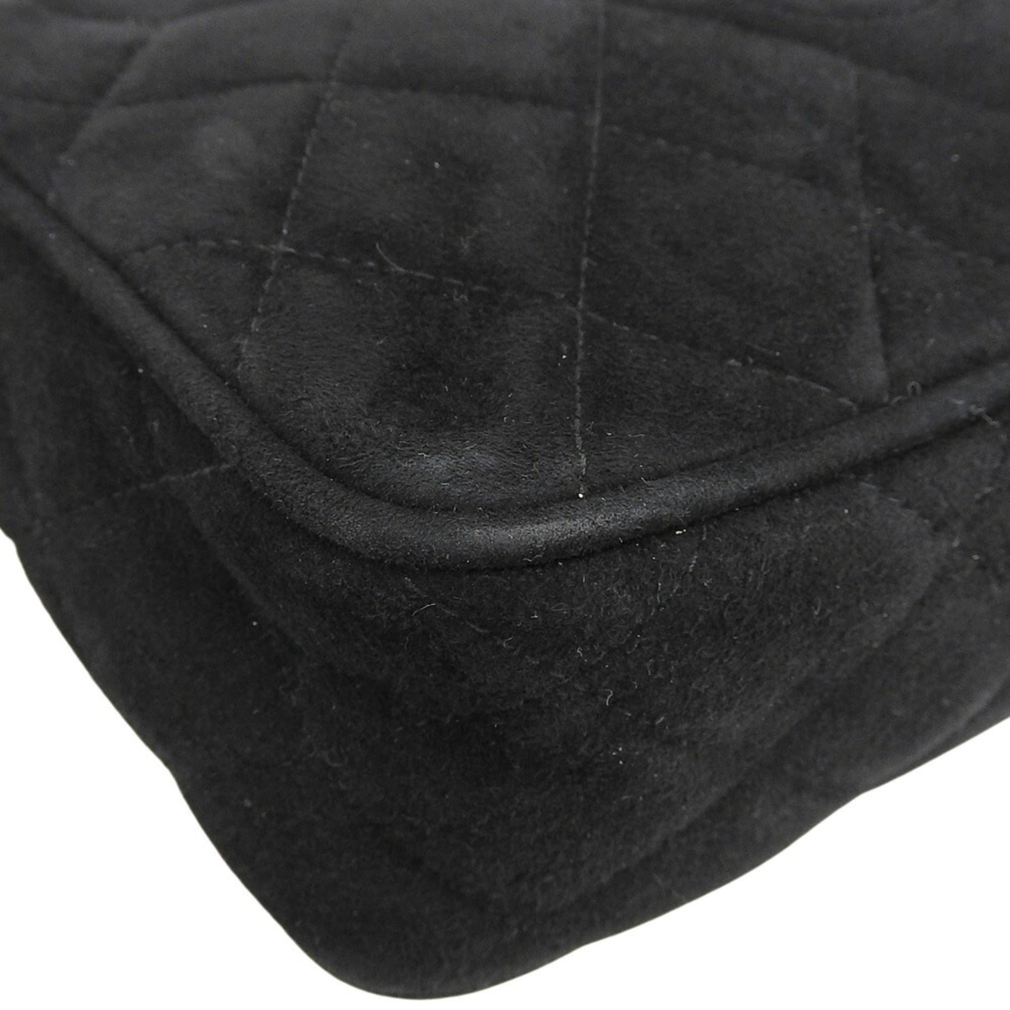 Chanel Black Suede Shoulder Bag (Pre-Owned)
