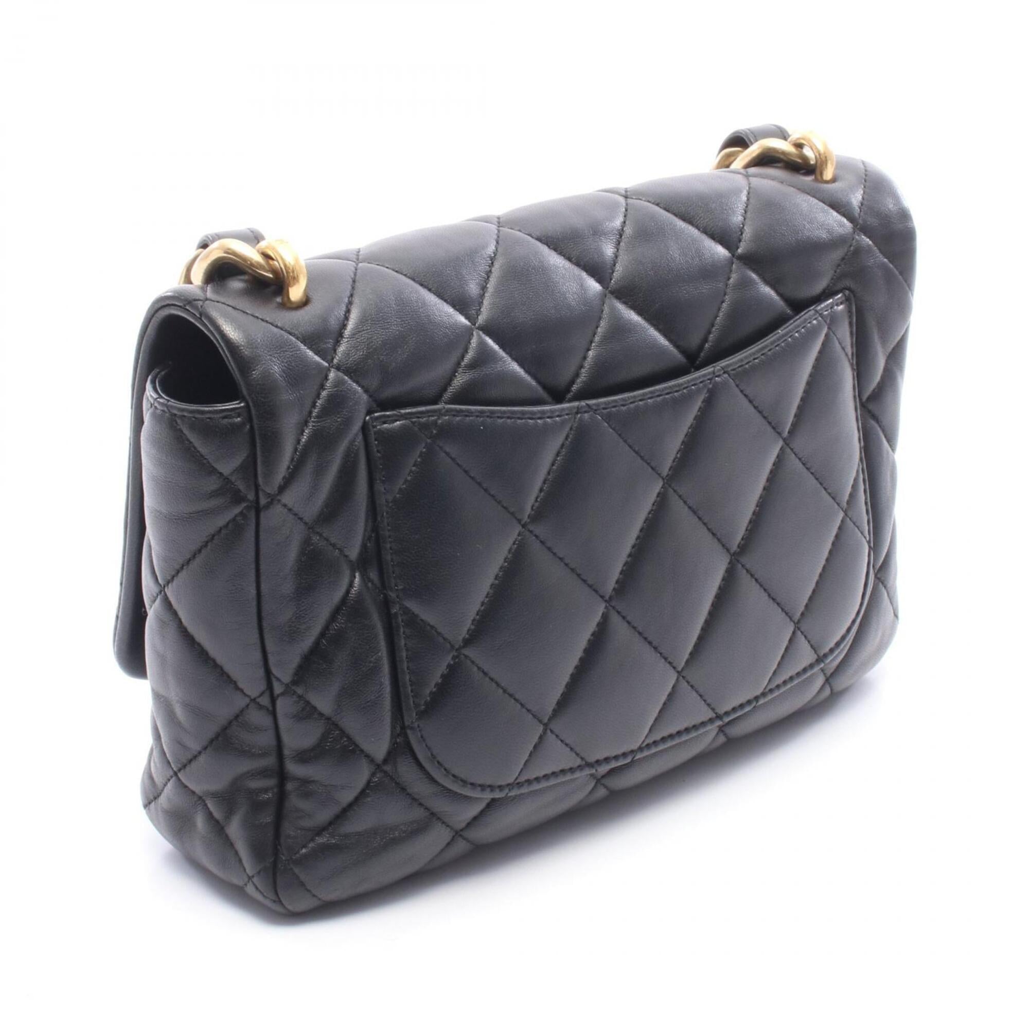 Chanel Black Leather Handbag Shoulder Bag (Pre-Owned)