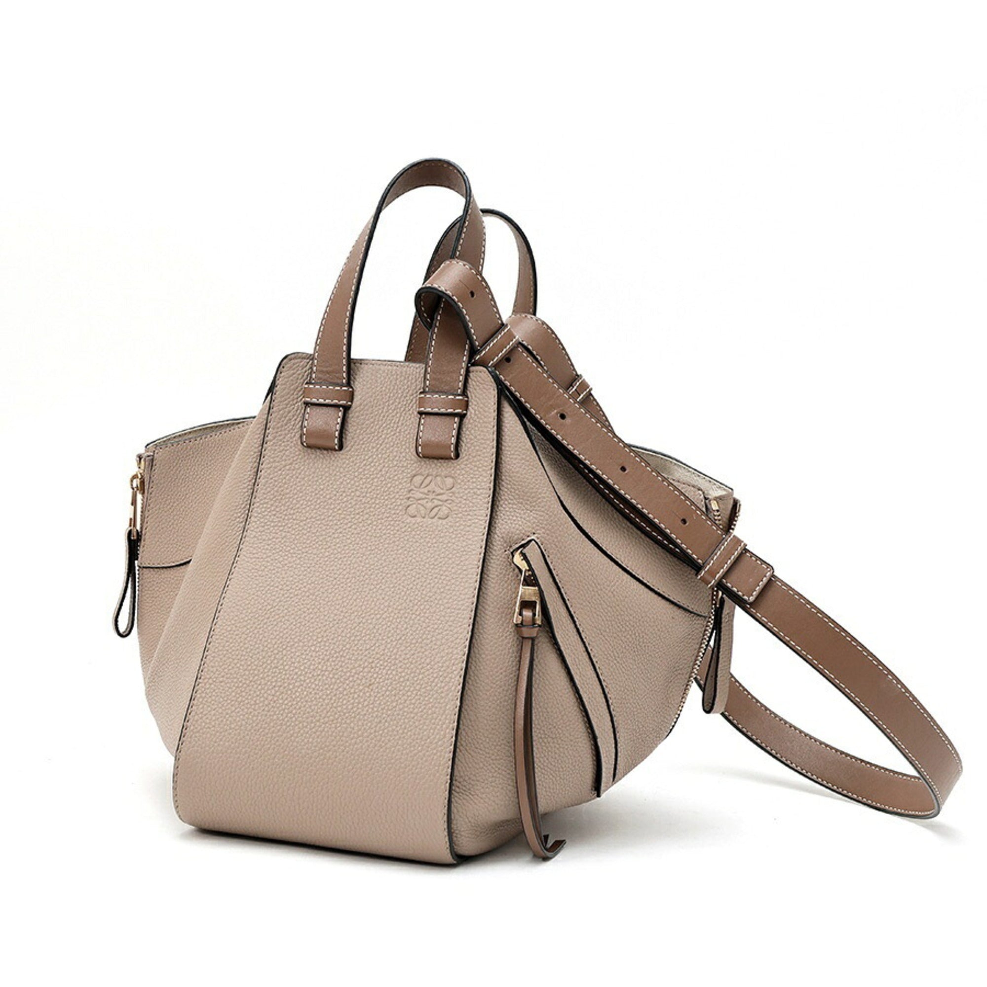 Loewe Grayish Sand Leather Shoulder Bag (Pre-Owned)