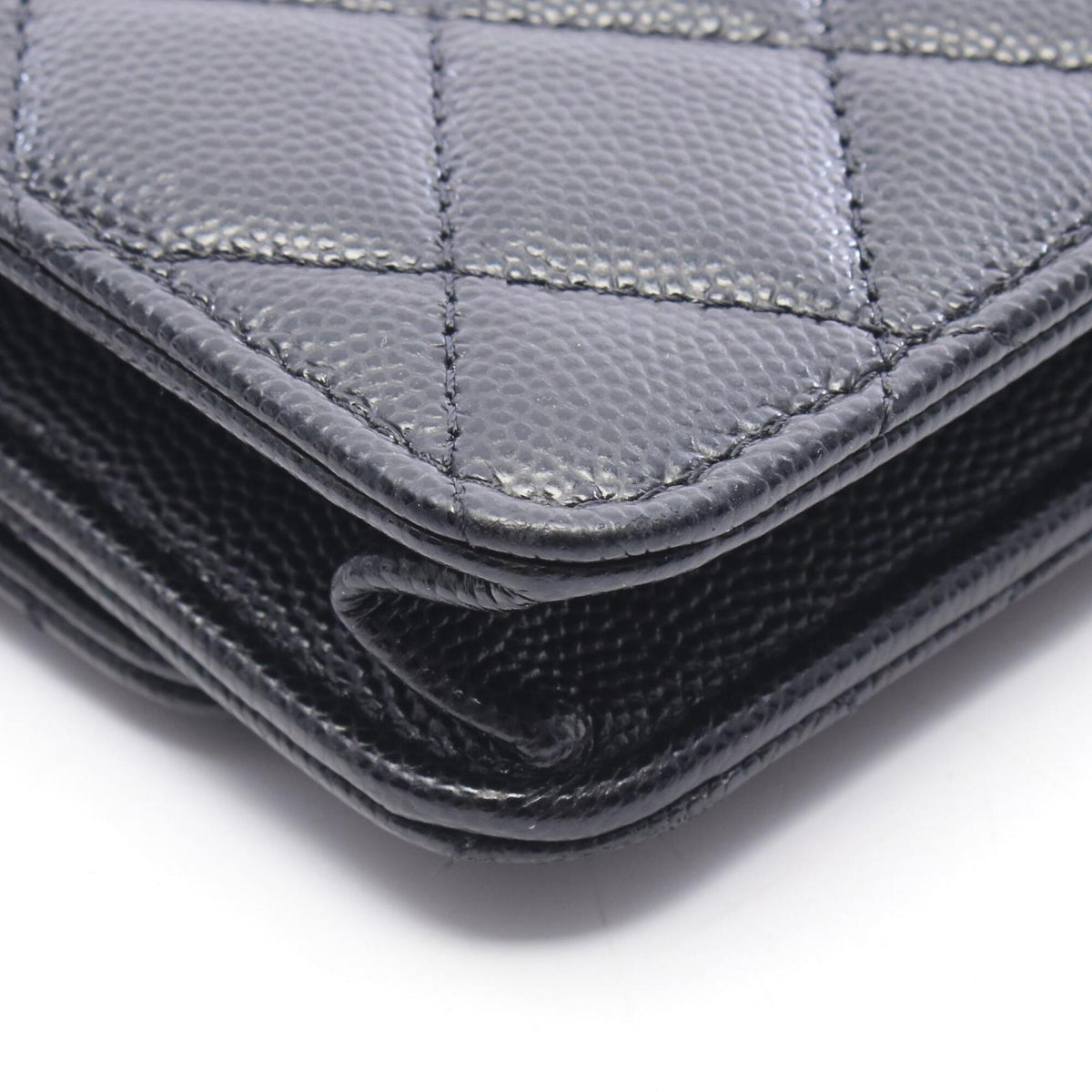 Chanel Black Grained Calfskin Handbag Shoulder Bag (Pre-Owned)