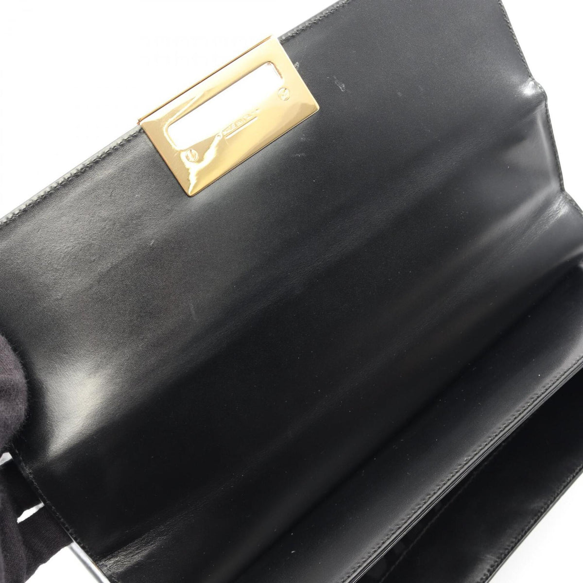 Salvatore Ferragamo Black Leather Handbag (Pre-Owned)
