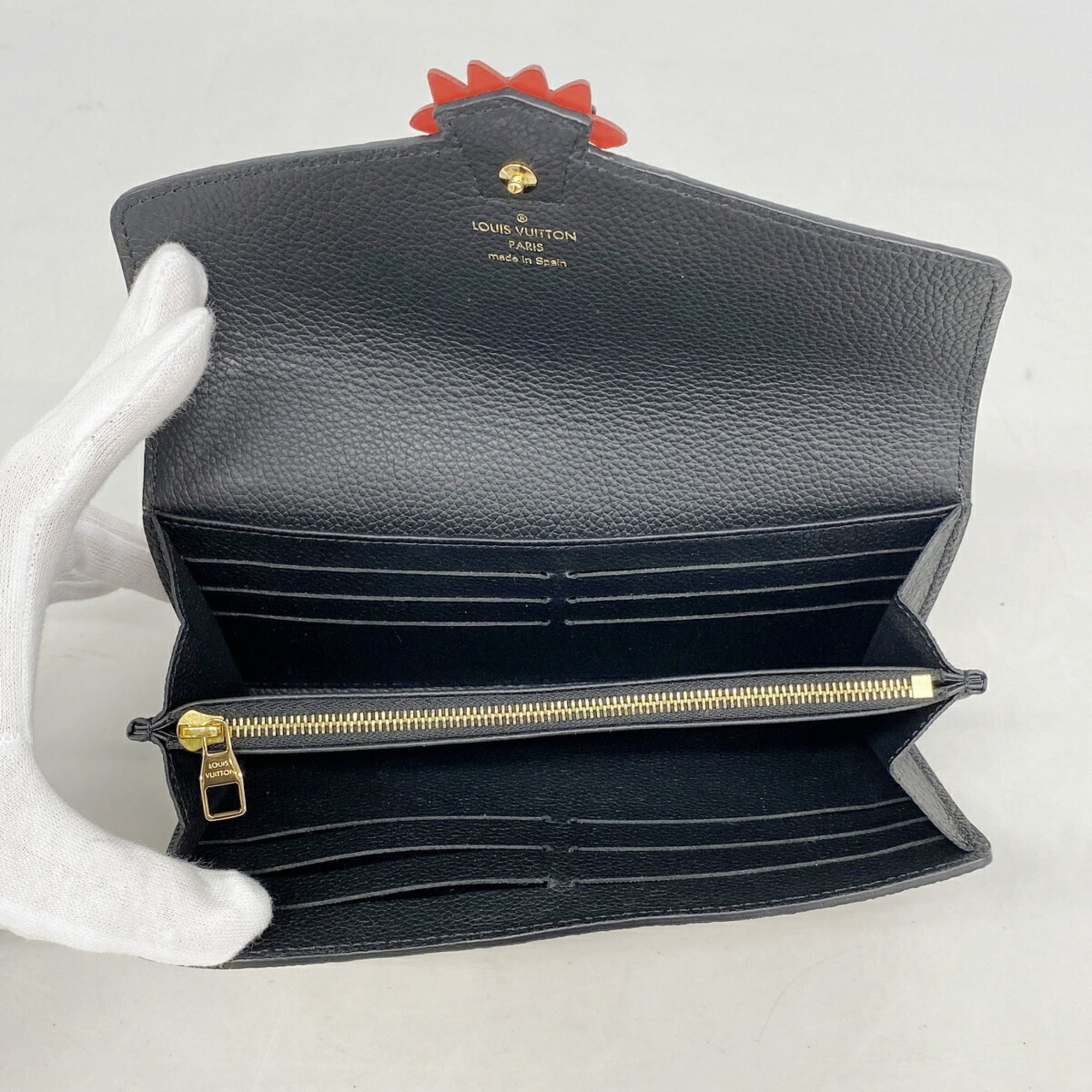 Louis Vuitton Black Cream Long Wallet (Bi-Fold) (Pre-Owned)