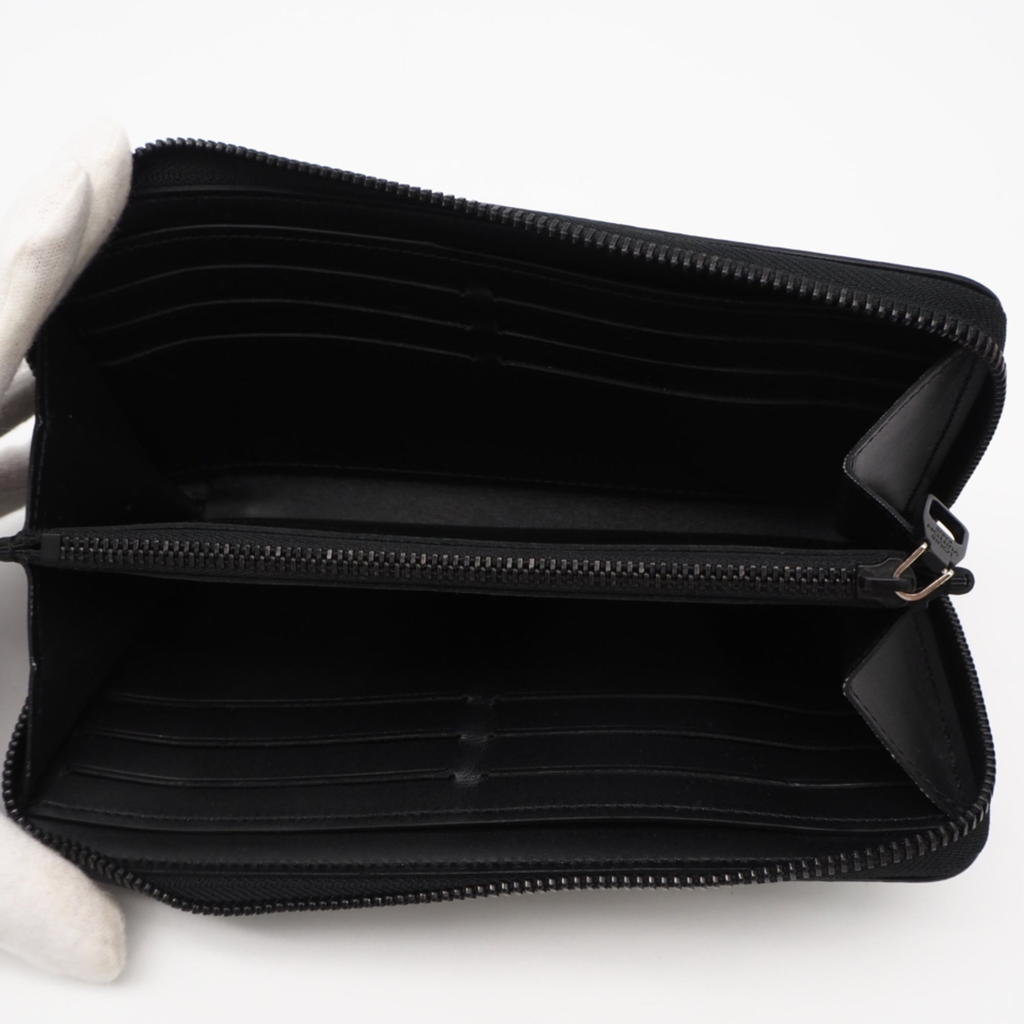Louis Vuitton Monogram Black Coated Canvas Long Wallet (Bi-Fold) (Pre-Owned)