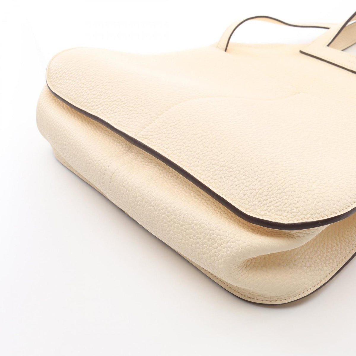 Hermes Ivory Taurillon Clemence Leather Leather Handbag (Pre-Owned)