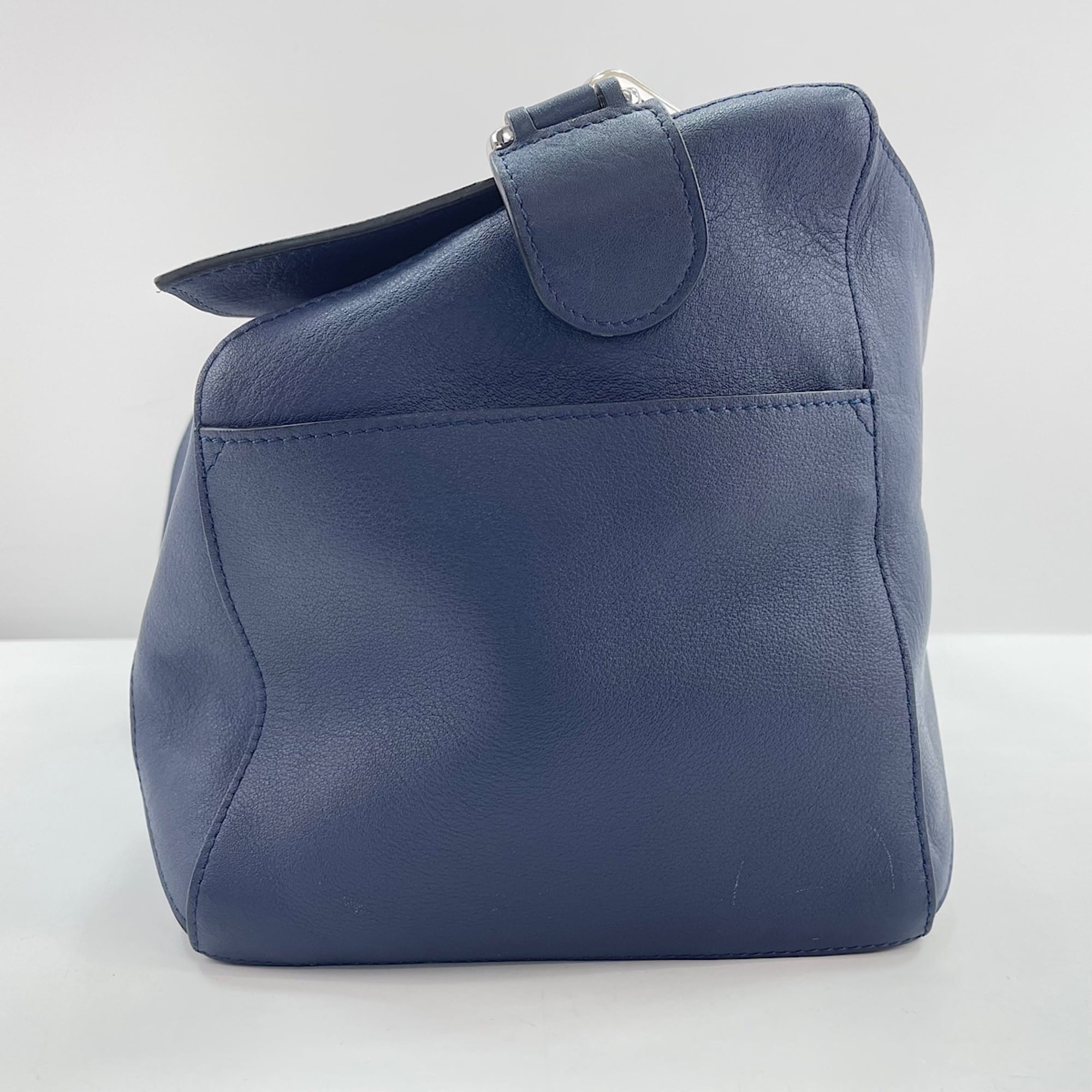 Loewe Blue Shoulder Bag (Pre-Owned)