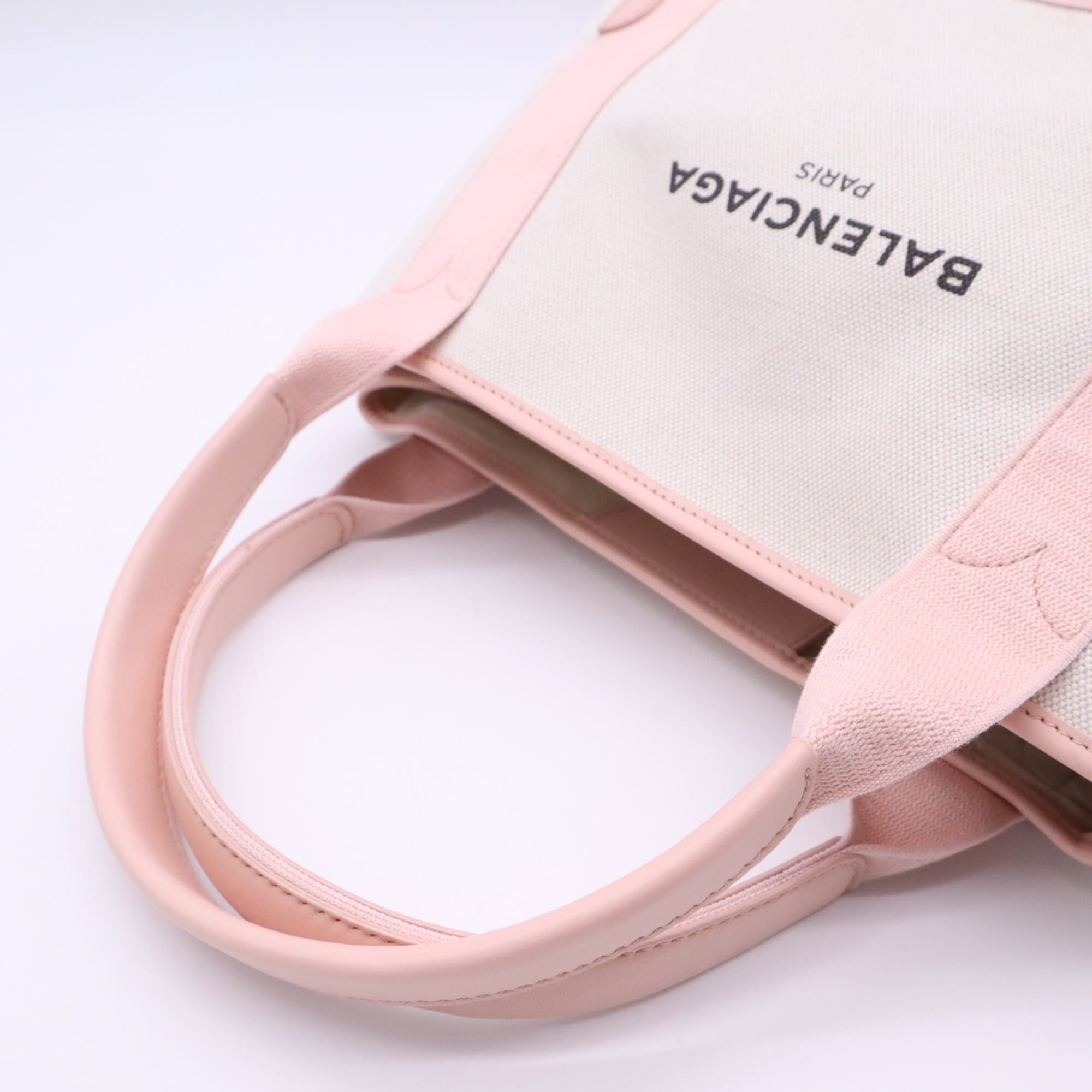Balenciaga Ivory Pink Canvas Handbag (Pre-Owned)
