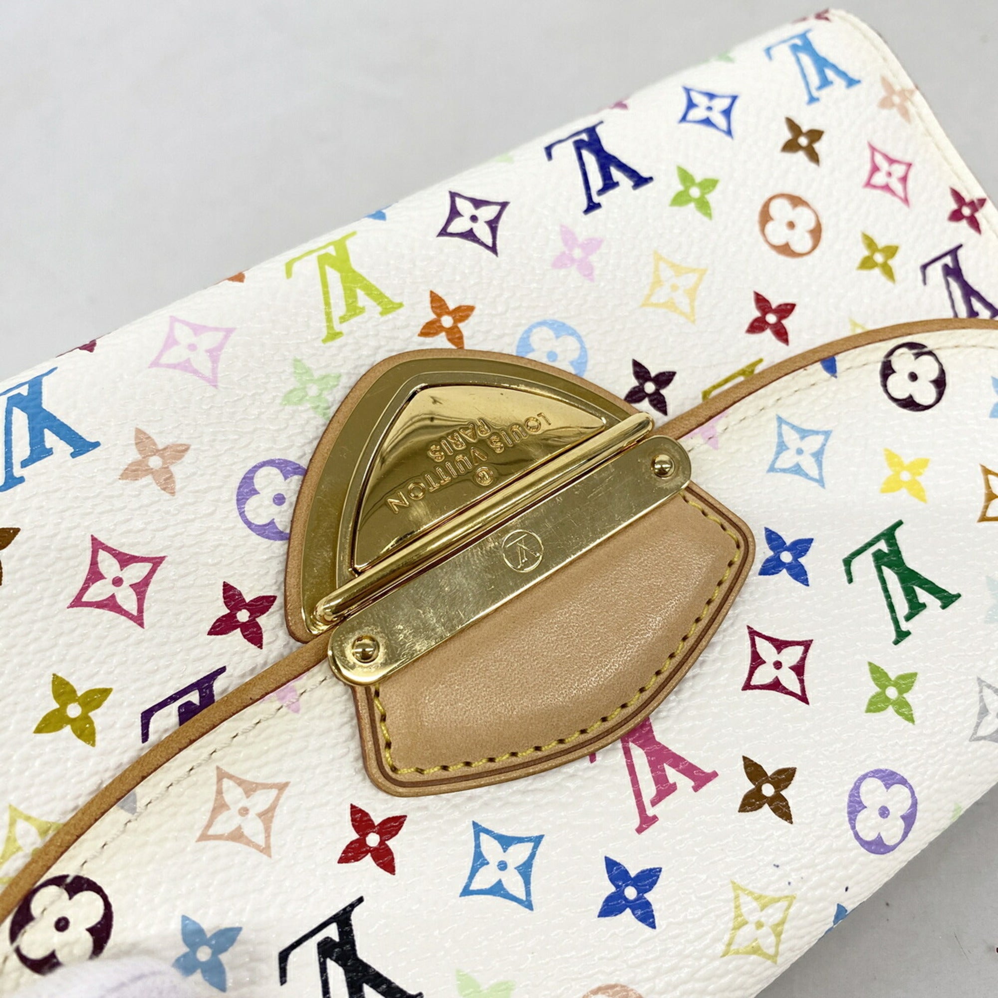 Louis Vuitton Blanc Litchi Long Wallet (Tri-Fold) (Pre-Owned)