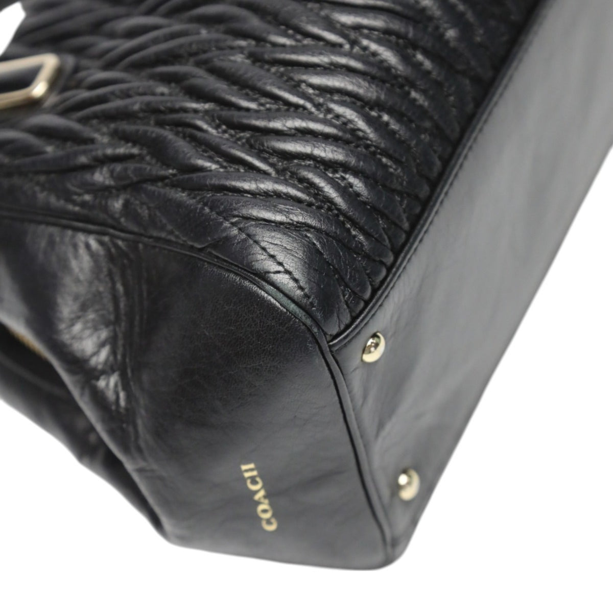 Coach Black Leather Handbag (Pre-Owned)