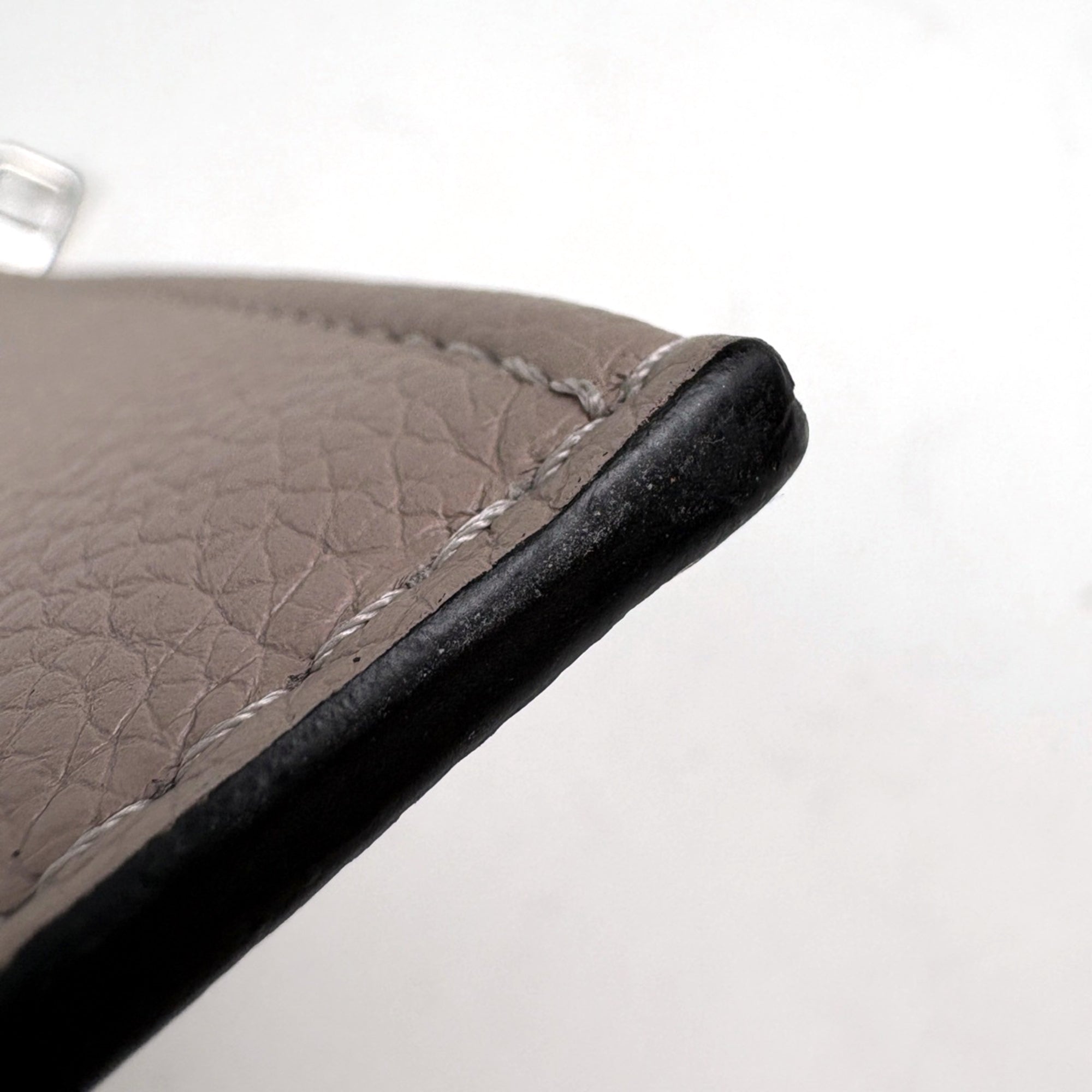 Louis Vuitton Taupe Pochette Pouch (Pre-Owned)