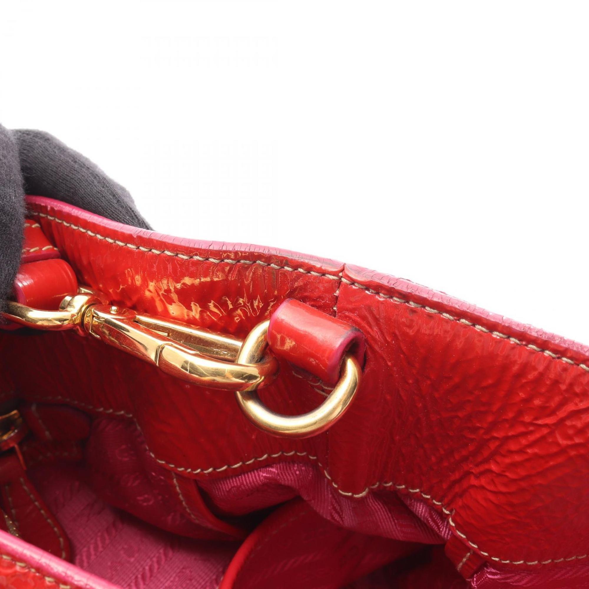 Prada Red Color Patent Leather Handbag Tote Bag (Pre-Owned)