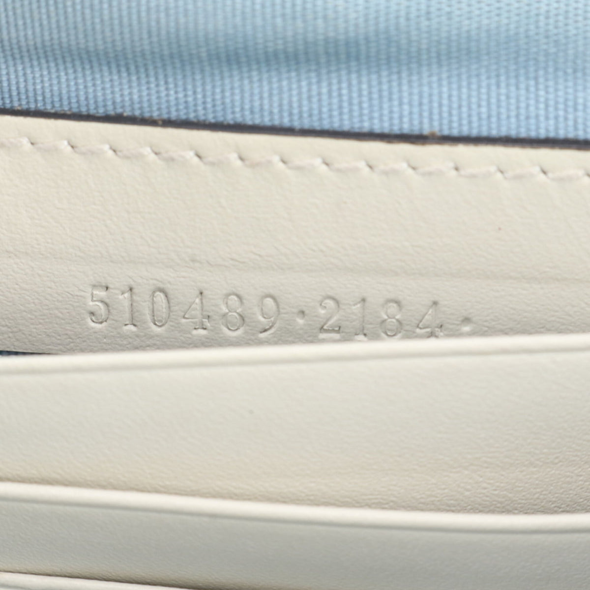 Gucci Ivory Leather Clutch Bag Pouch (Pre-Owned)