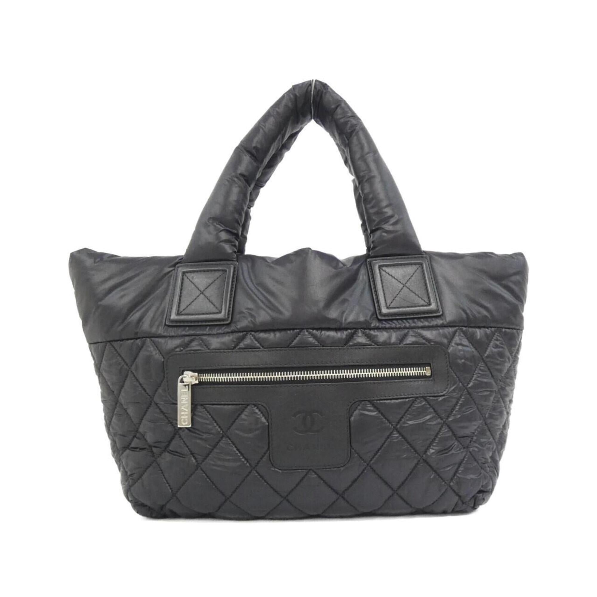 Chanel Black Nylon Handbag (Pre-Owned)