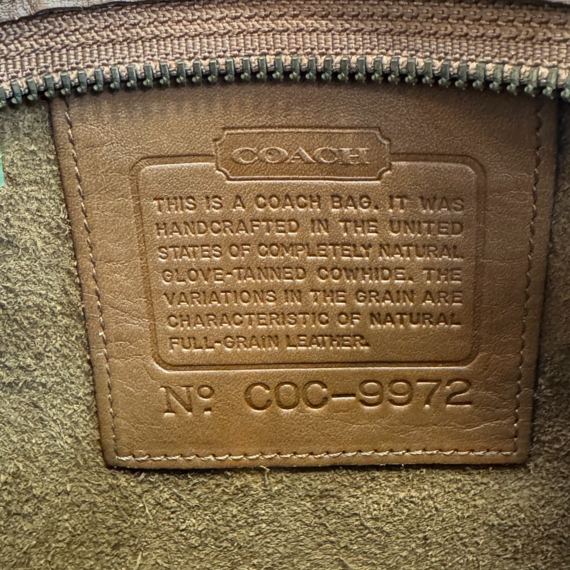 Coach Brown Leather Clutch Bag (Pre-Owned)