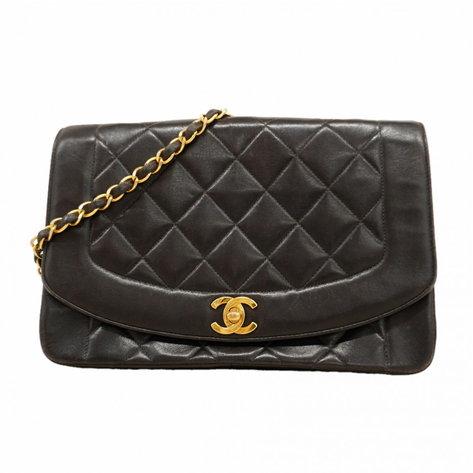 Chanel Black Leather Shoulder Bag (Pre-Owned)