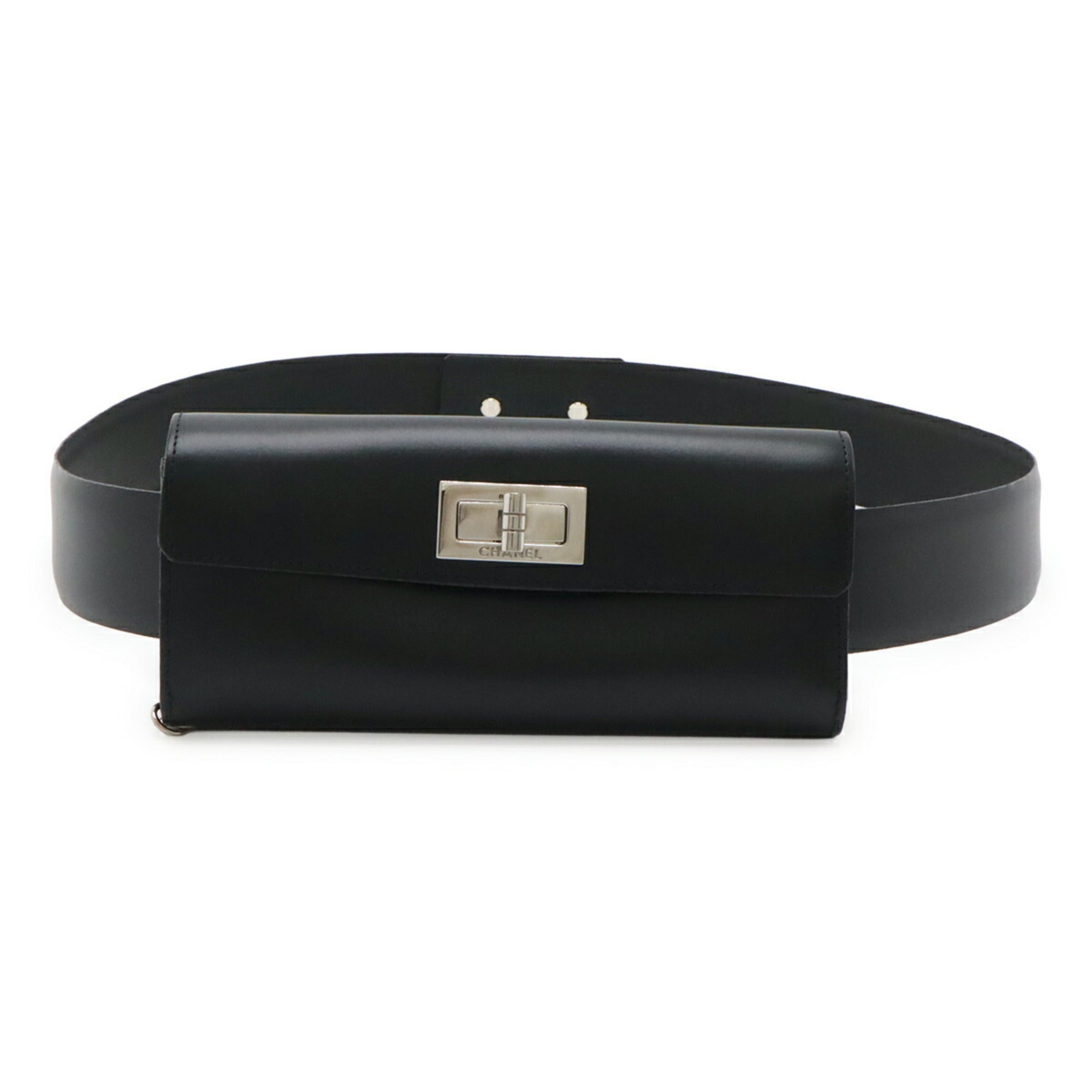 Chanel Black Leather Clutch Bag (Pre-Owned)