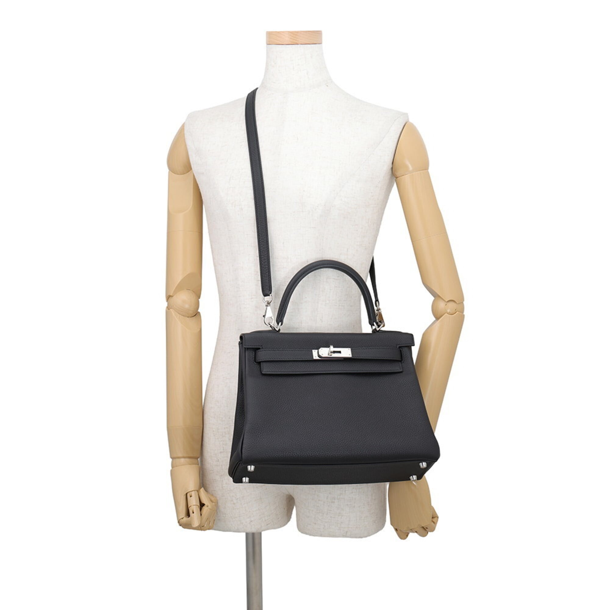 Hermes Kelly Black Togo Leather Handbag (Pre-Owned)