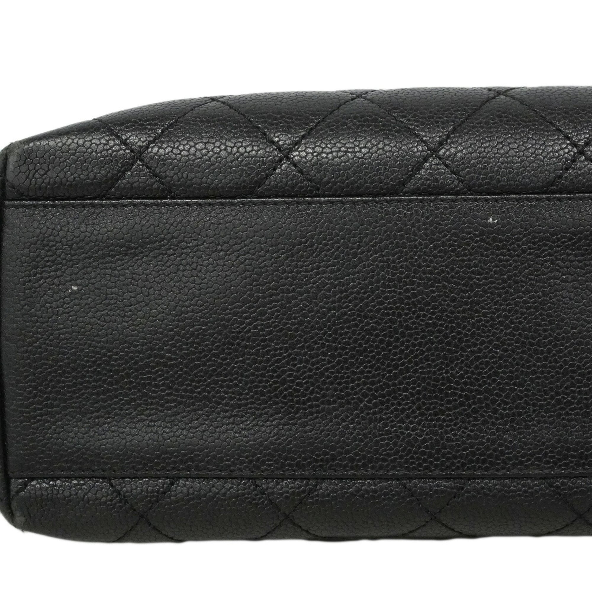 Chanel Black Grained Calfskin Handbag (Pre-Owned)
