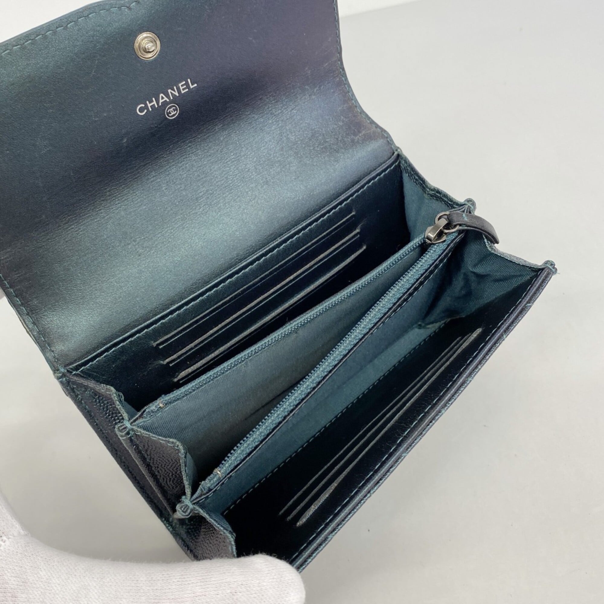 Chanel Green Grained Calfskin Wallet (Bi-Fold) (Pre-Owned)