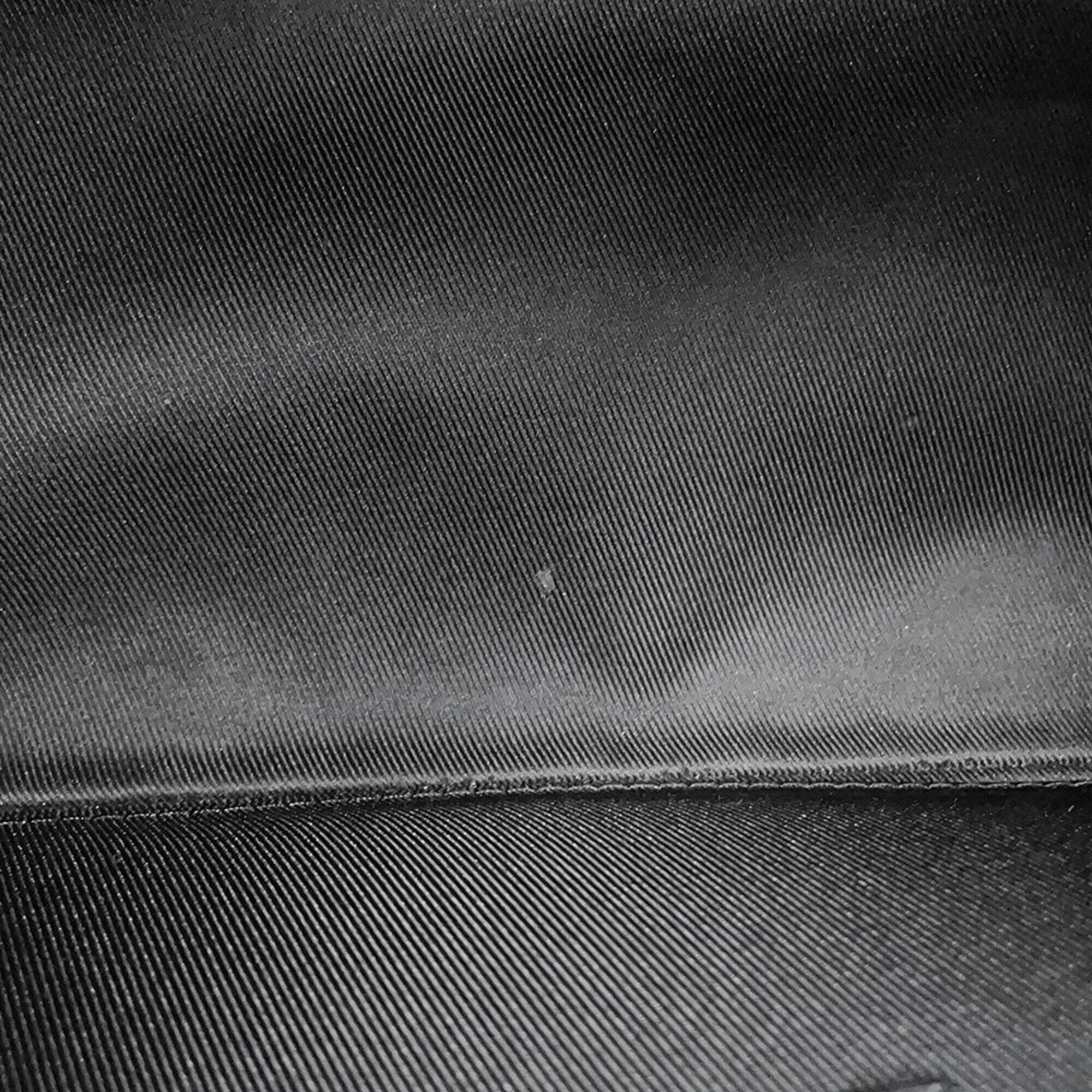 Louis Vuitton Noir Leather Shoulder Bag (Pre-Owned)
