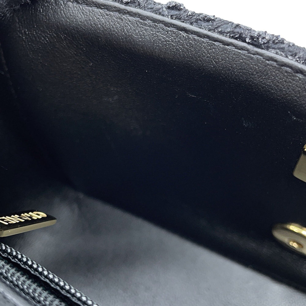 Chanel Black Tweed Handbag Shoulder Bag (Pre-Owned)