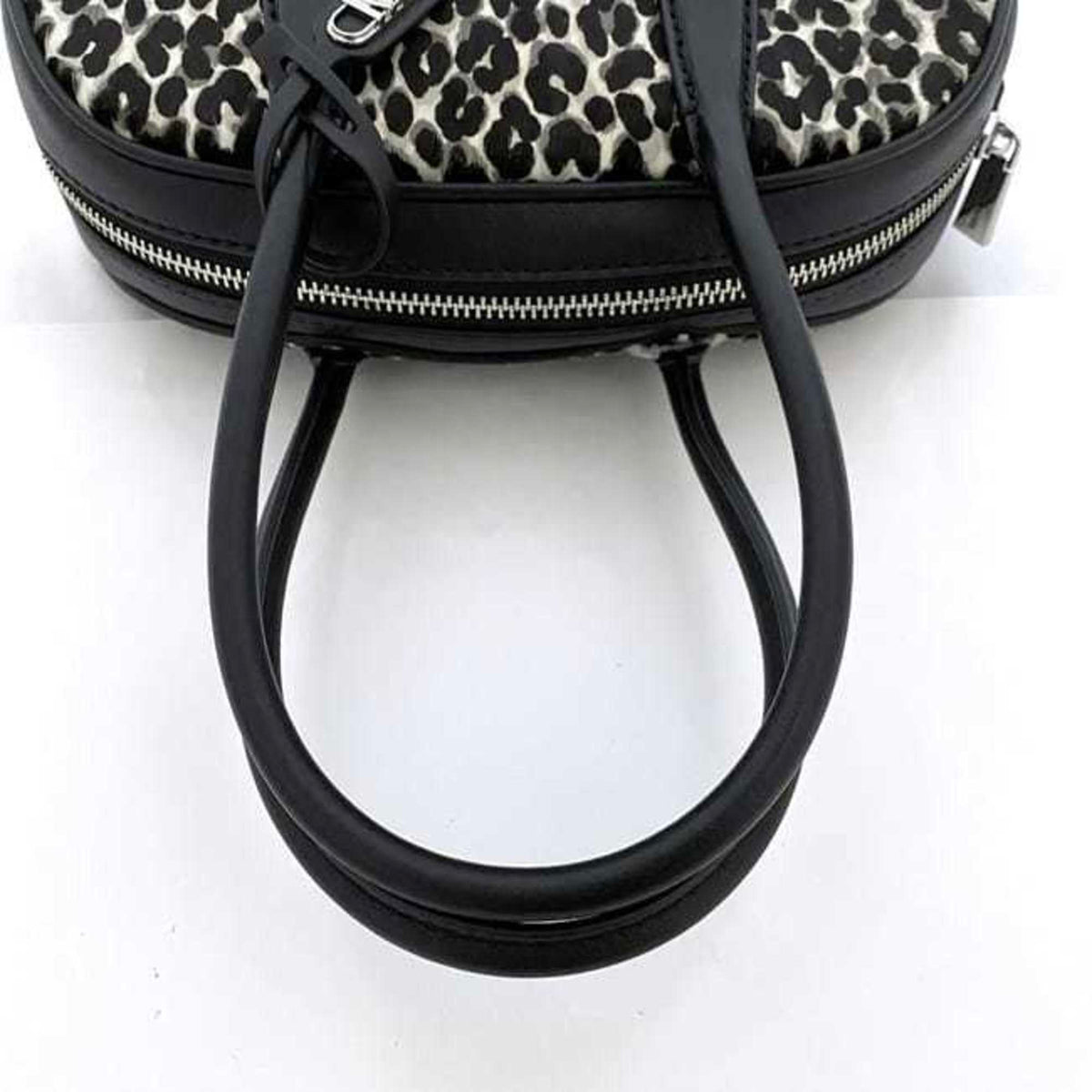 Michael Kors Black Gray White Leather Leather Handbag (Pre-Owned)
