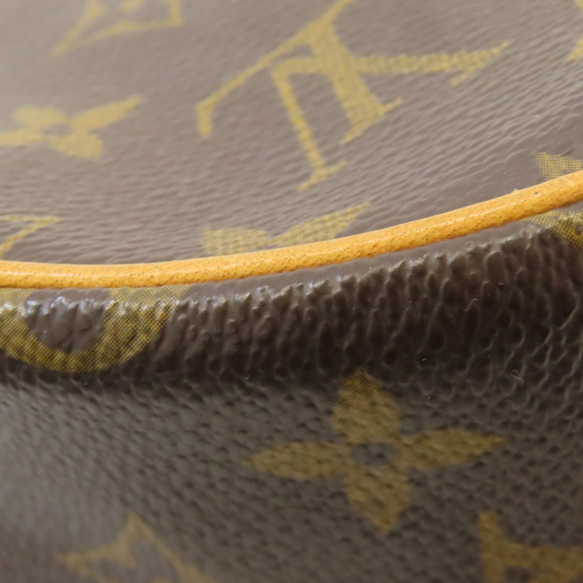 Louis Vuitton Monogram Monogram Shoulder Bag (Pre-Owned)