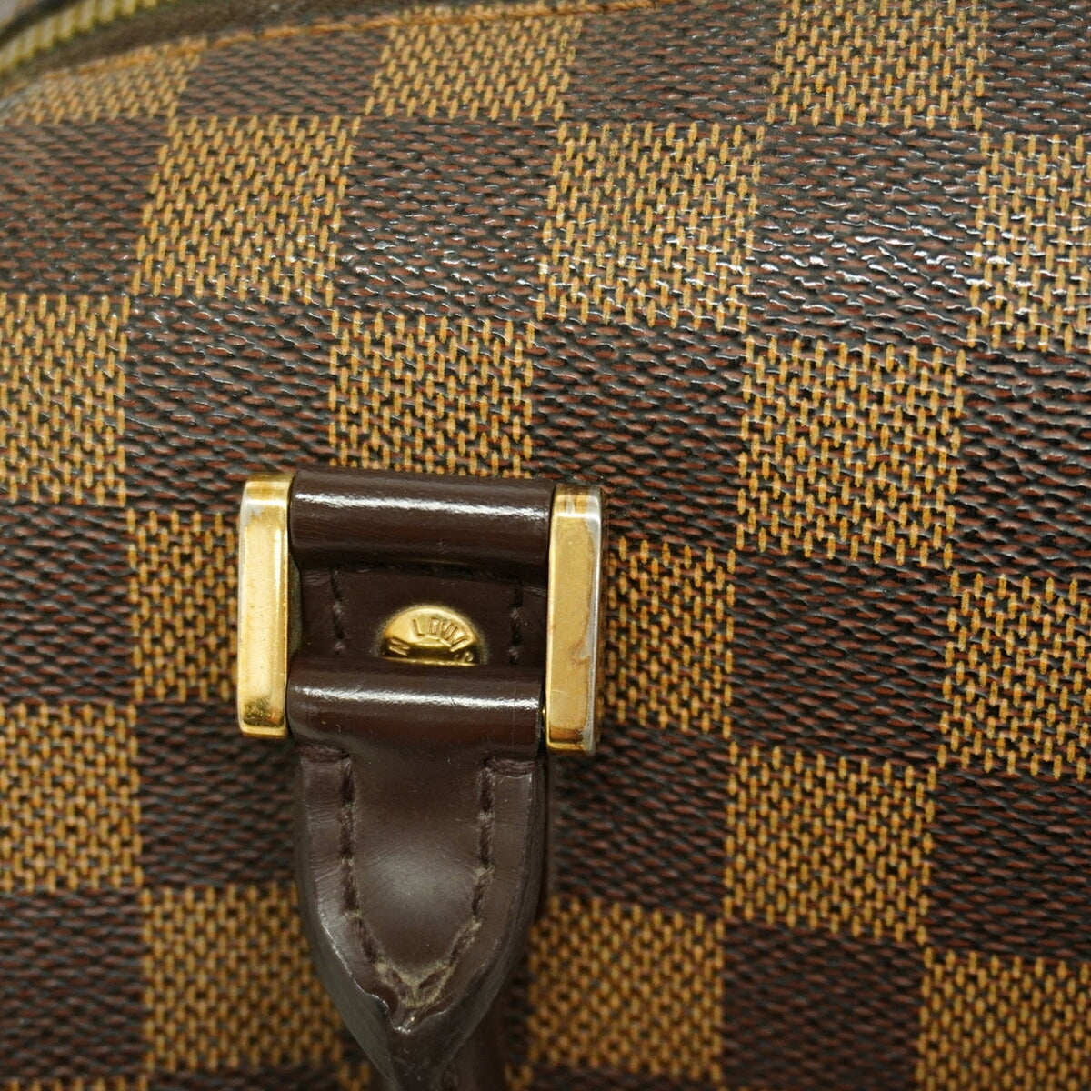 Louis Vuitton Ebene Handbag (Pre-Owned)