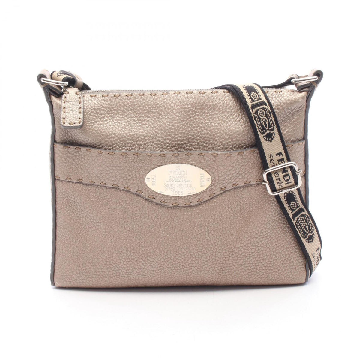 Fendi Beige Leather Handbag Shoulder Bag (Pre-Owned)